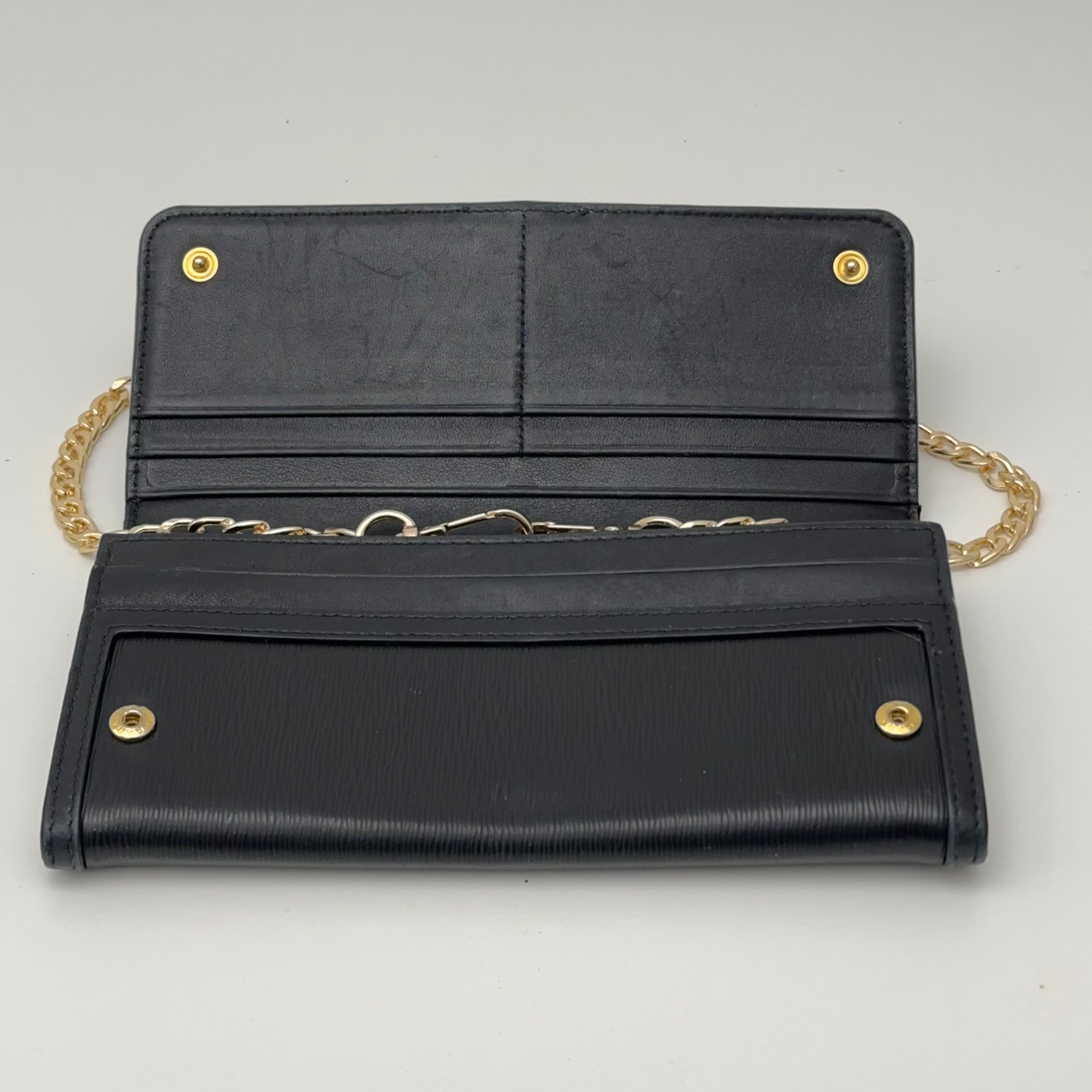 Saffiano Bow Wallet w/ Chain