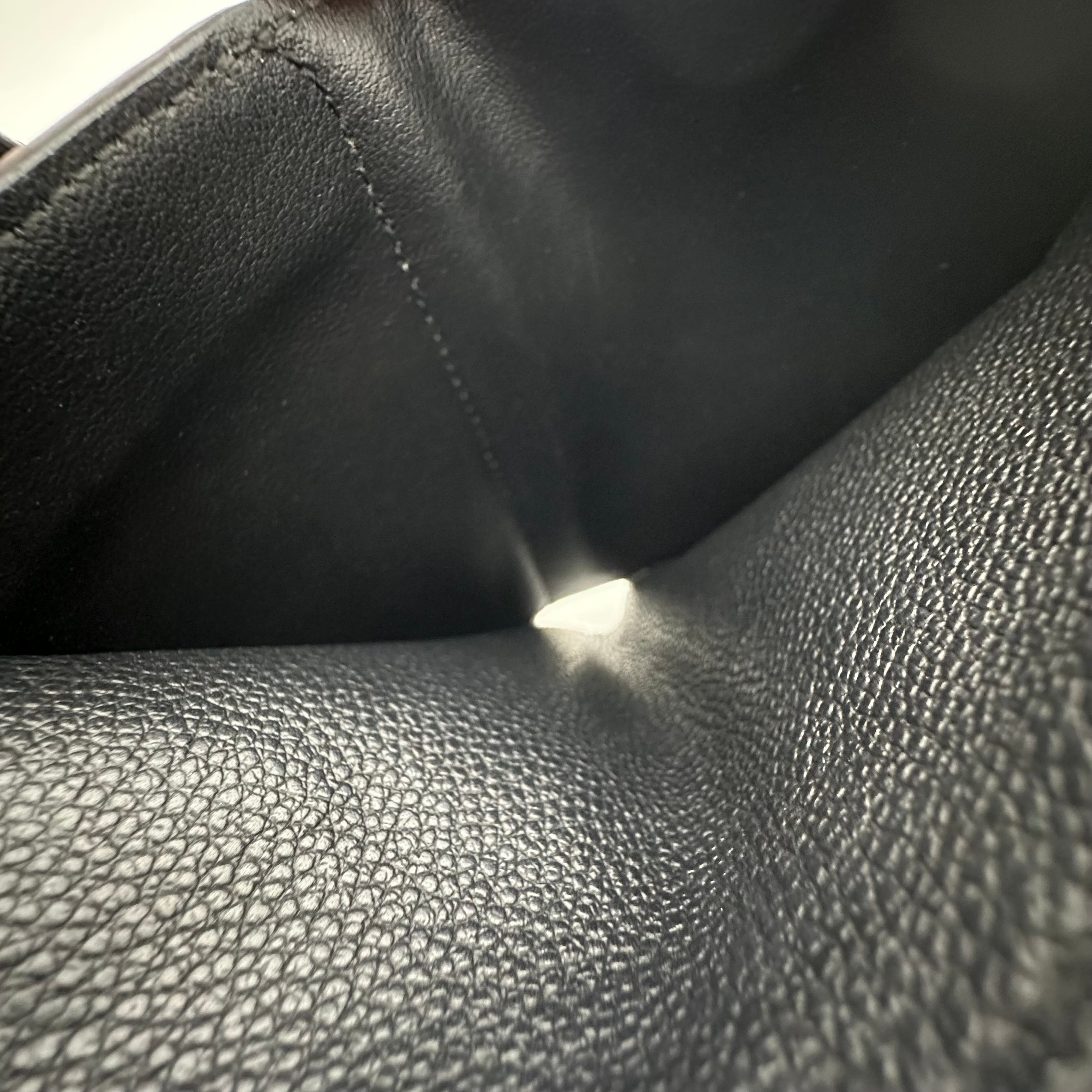 Black Monogram Empreinte