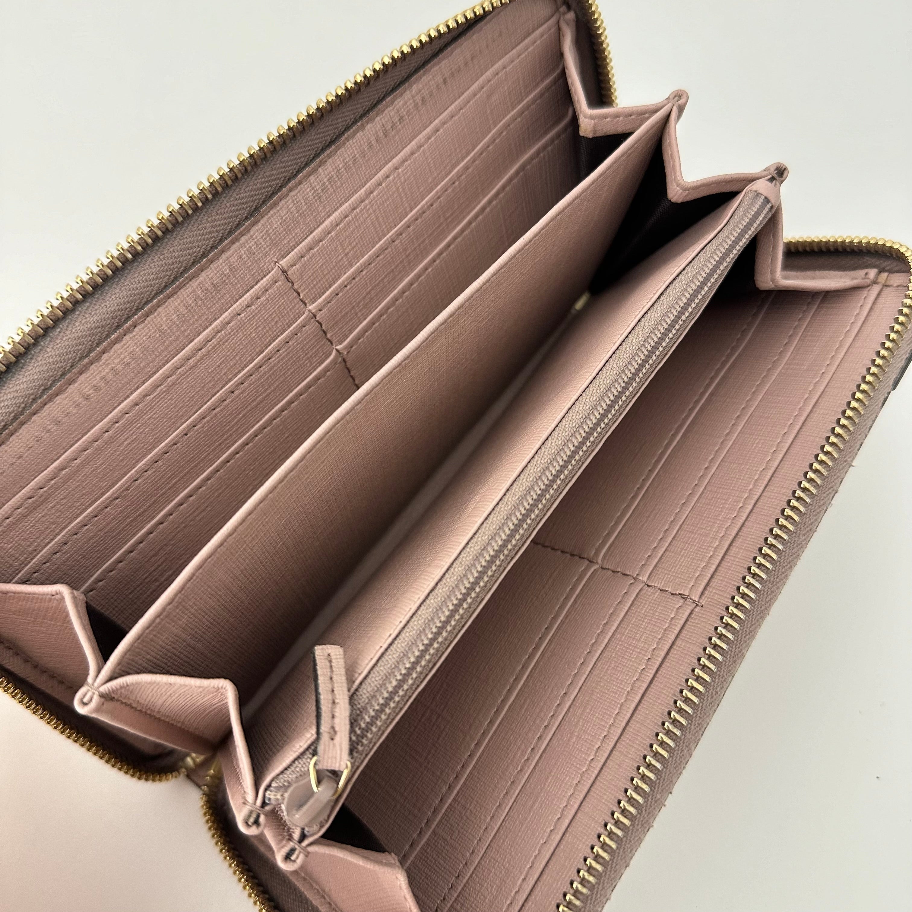 GG Zipped Wallet