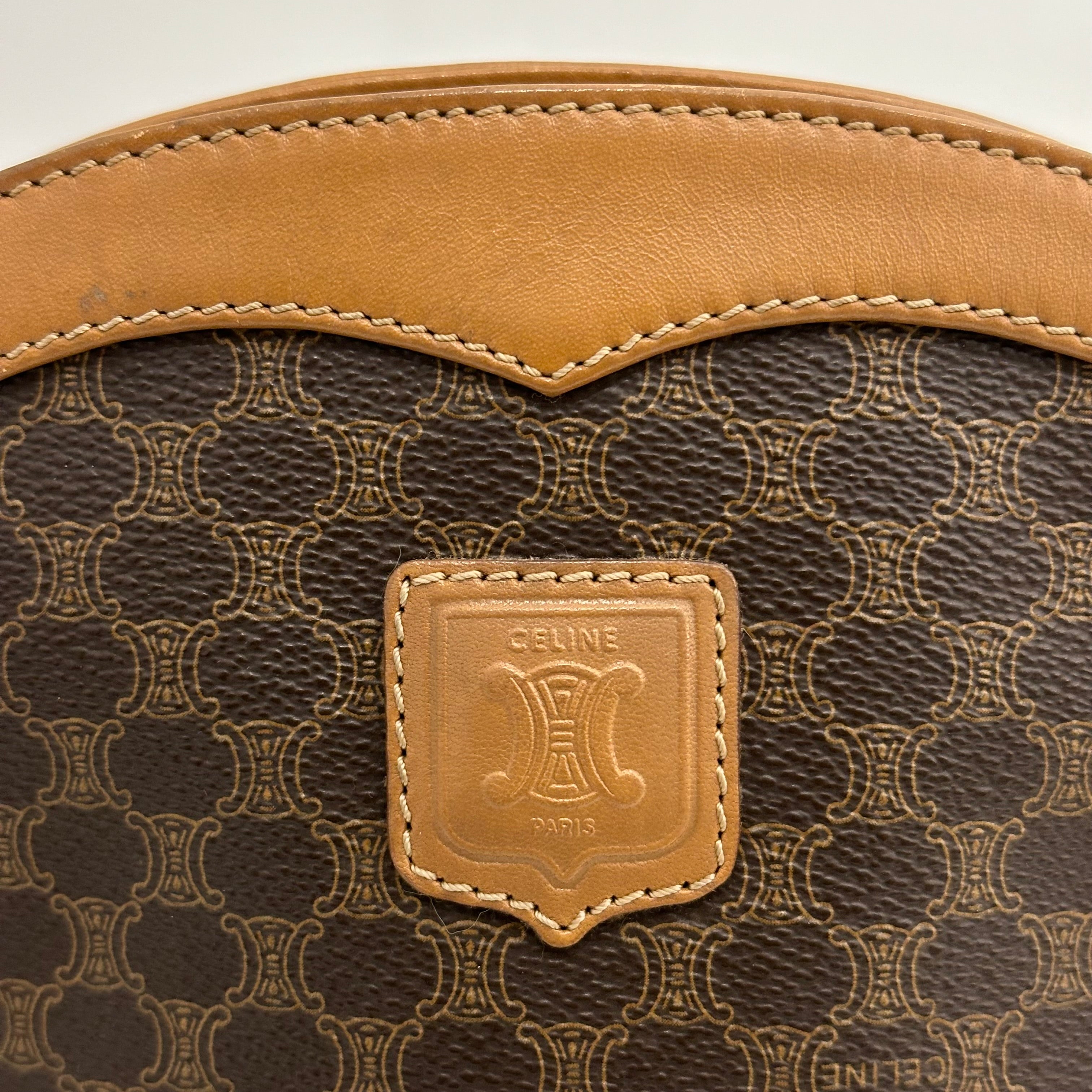 Macadam Crossbody