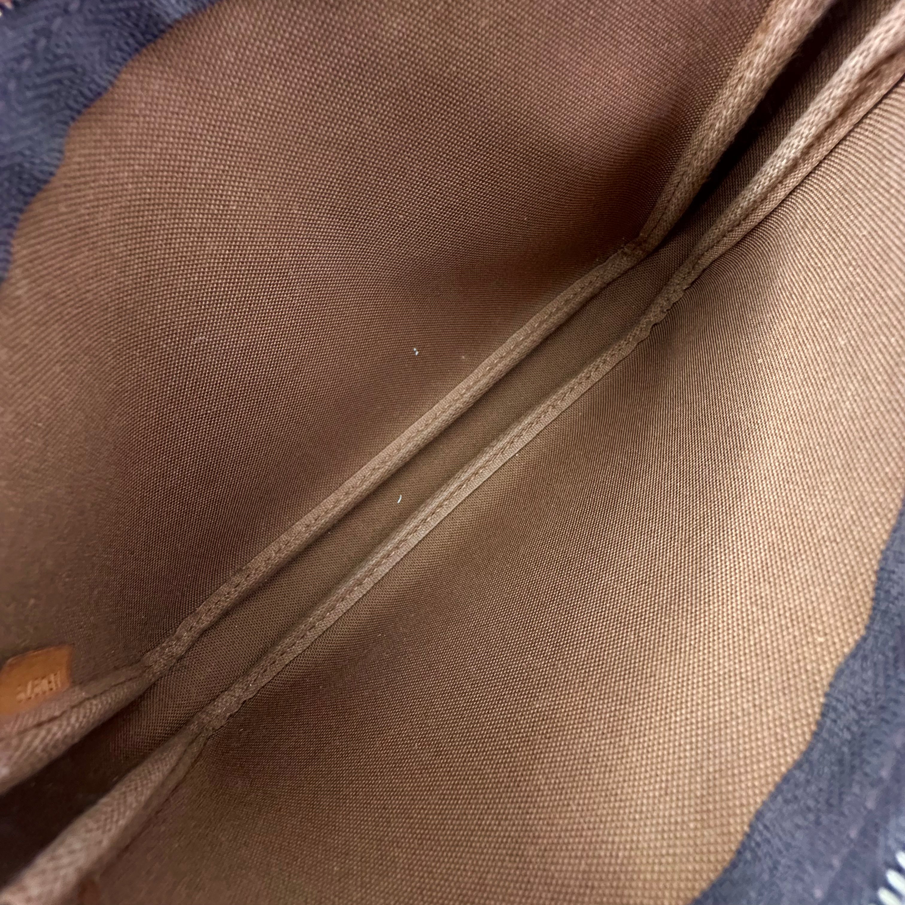 Pochette Accessories