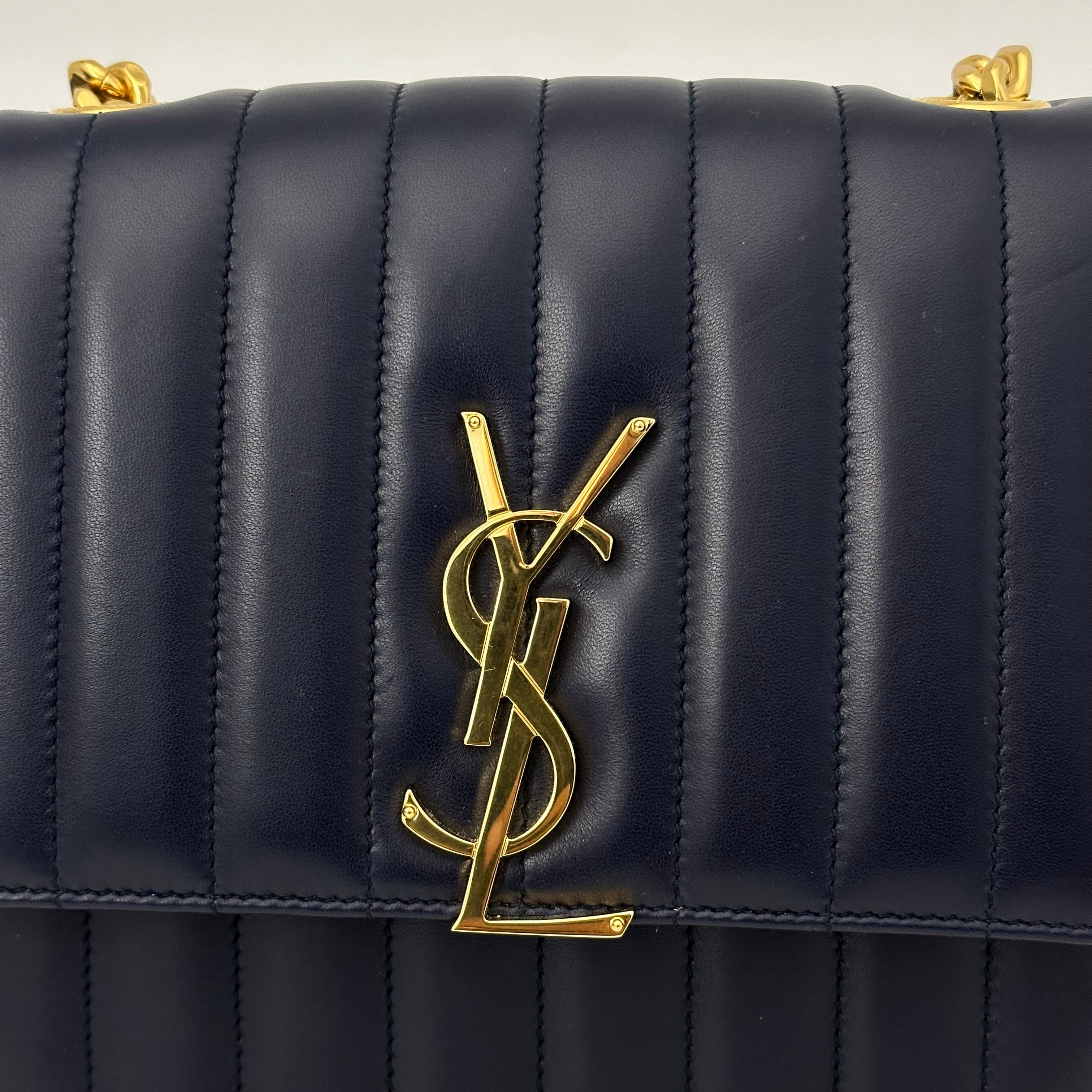 Vicky Chain Bag