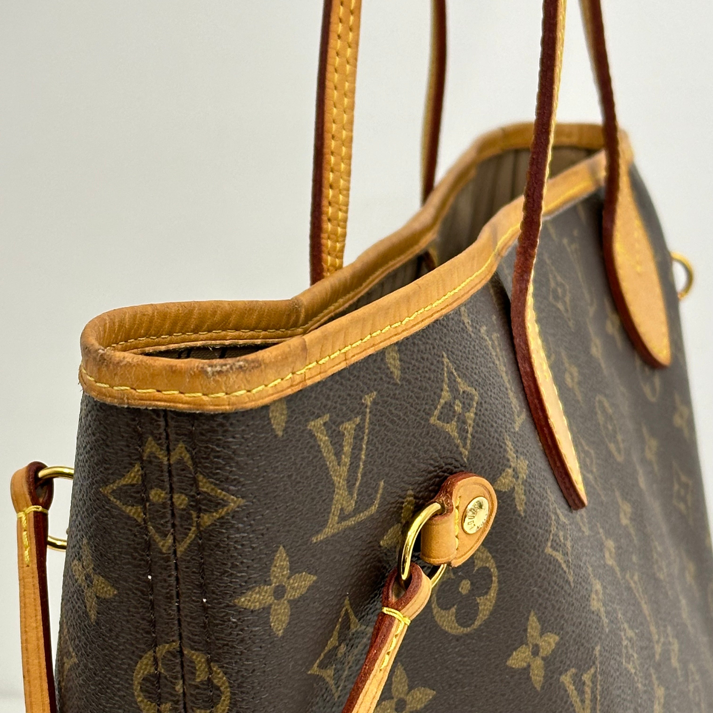 Neverfull MM w/ Pouch