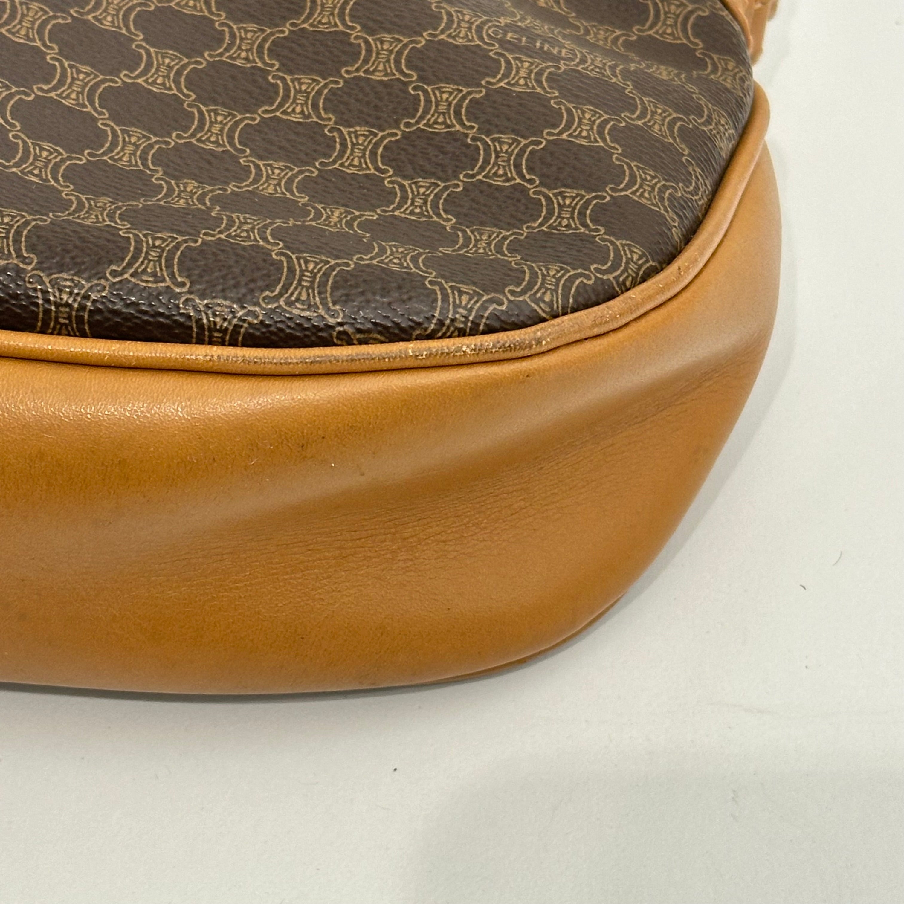 Macadam Crossbody