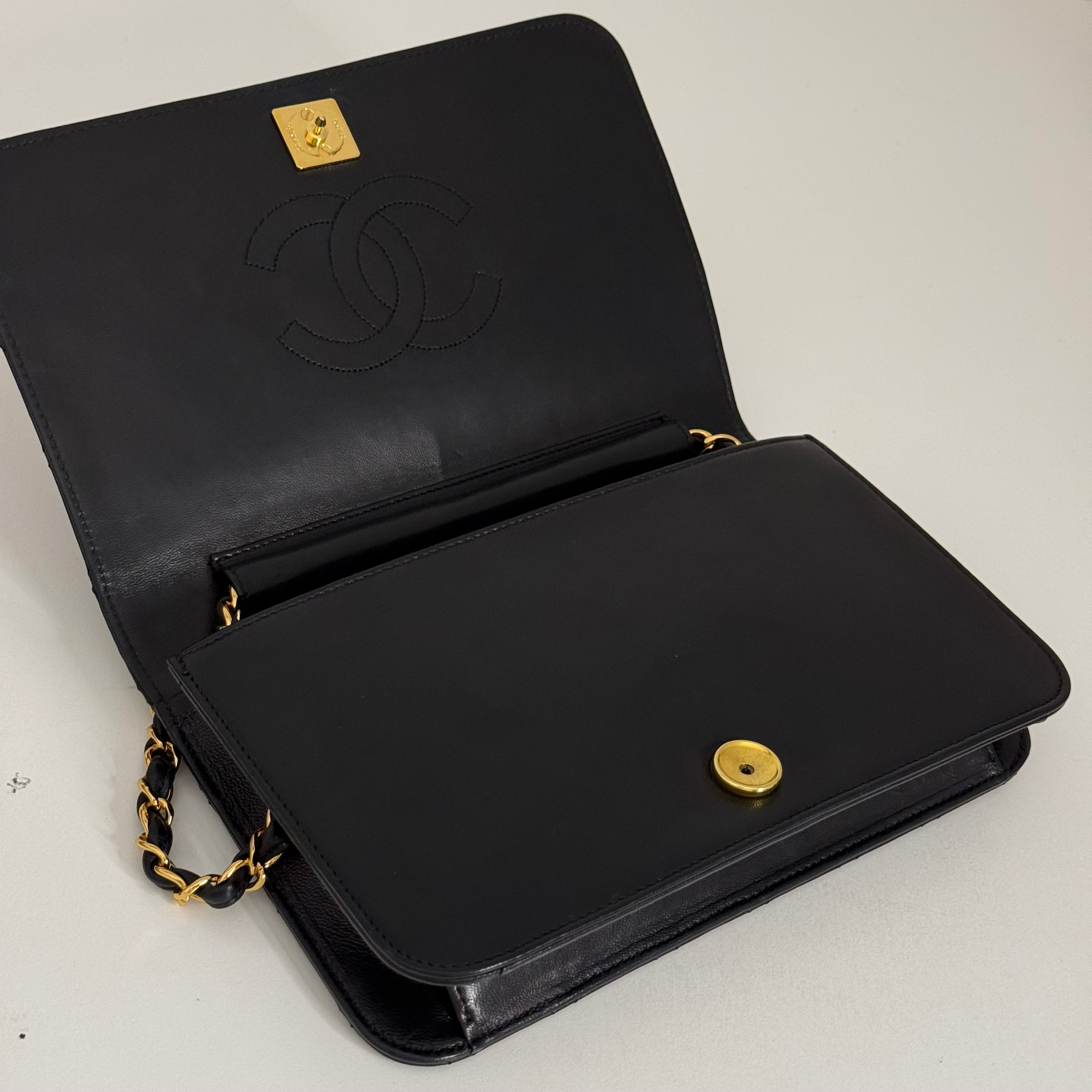 Quilted Single Flap