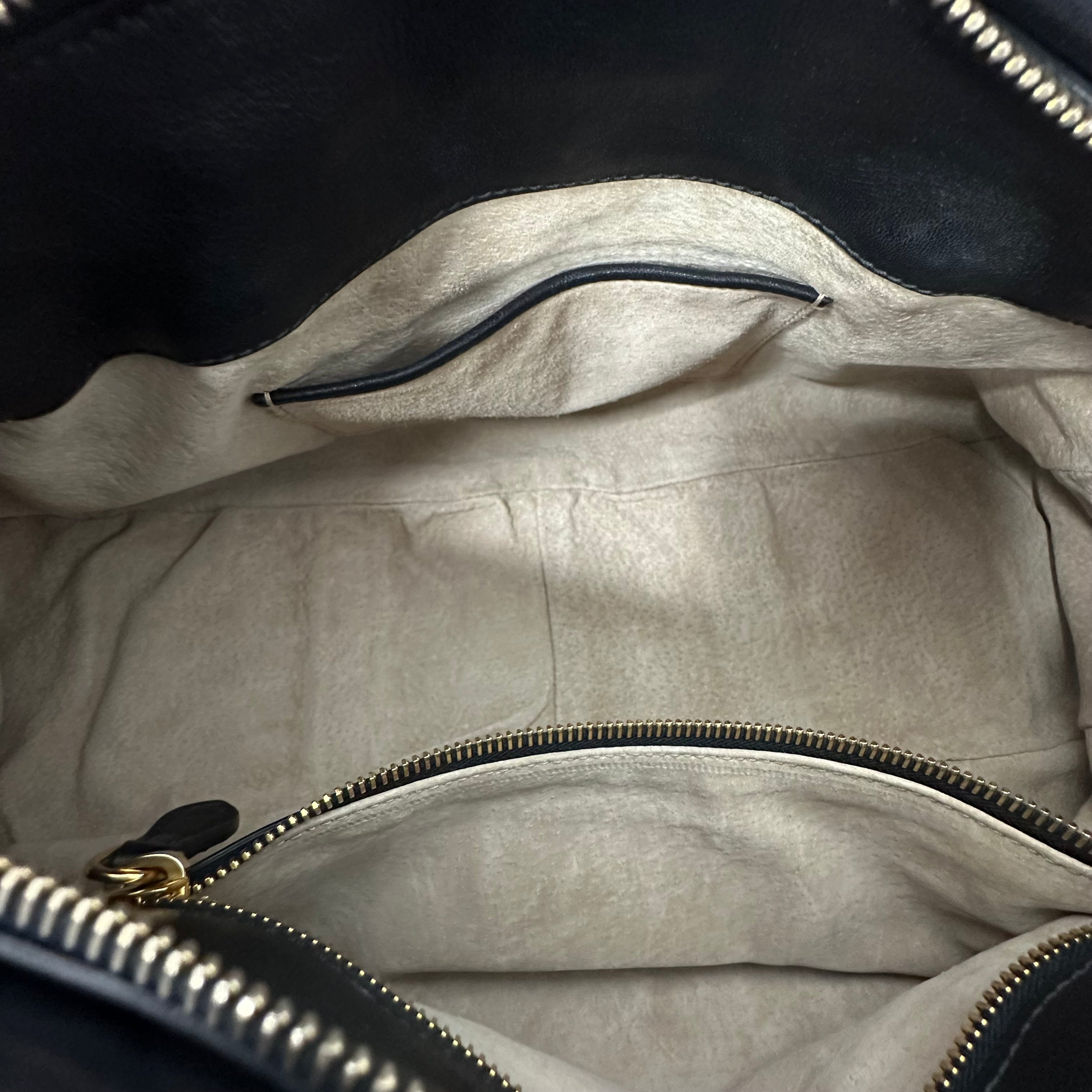 Bauletto Nero Calfskin Leather