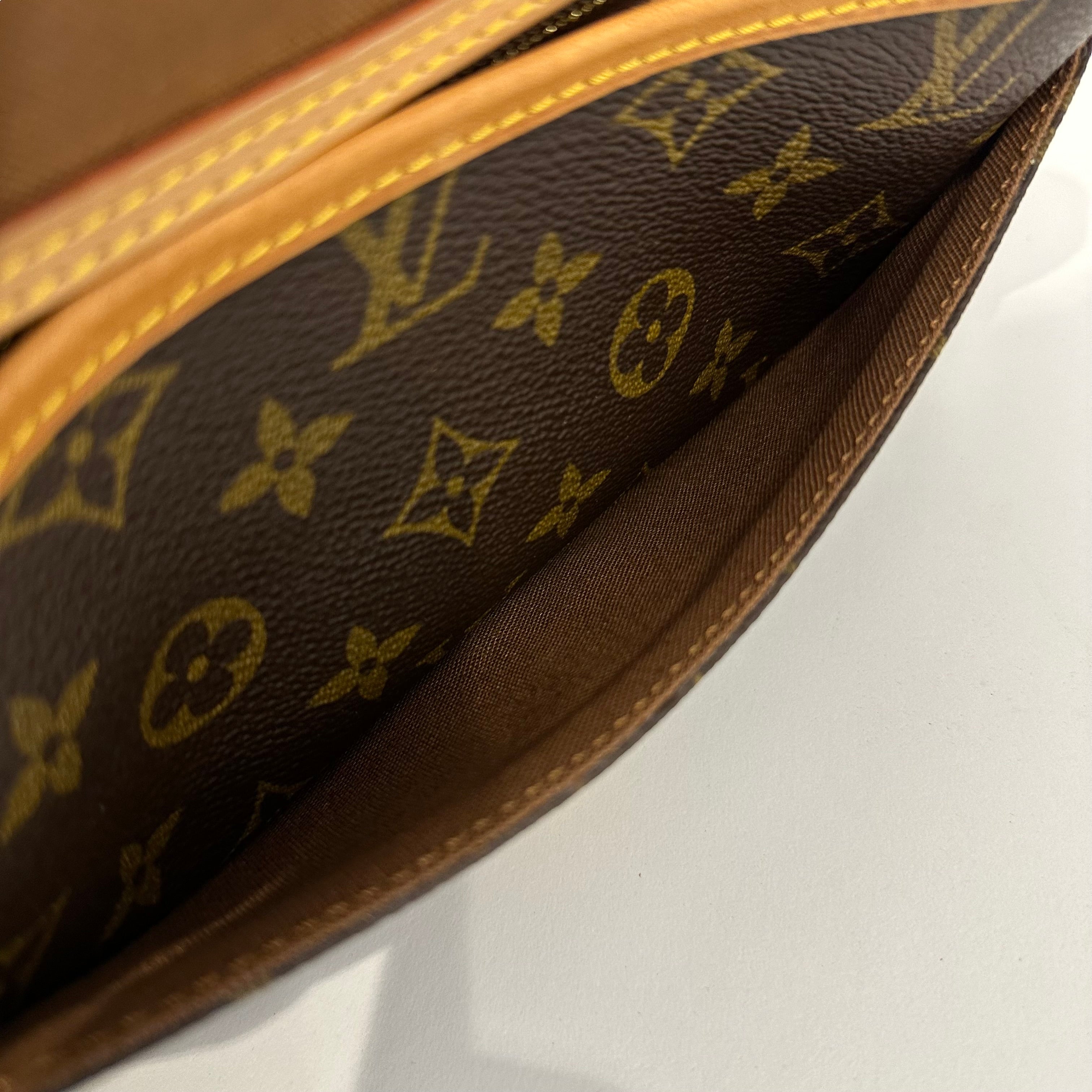 Monogram Gibeciere PM