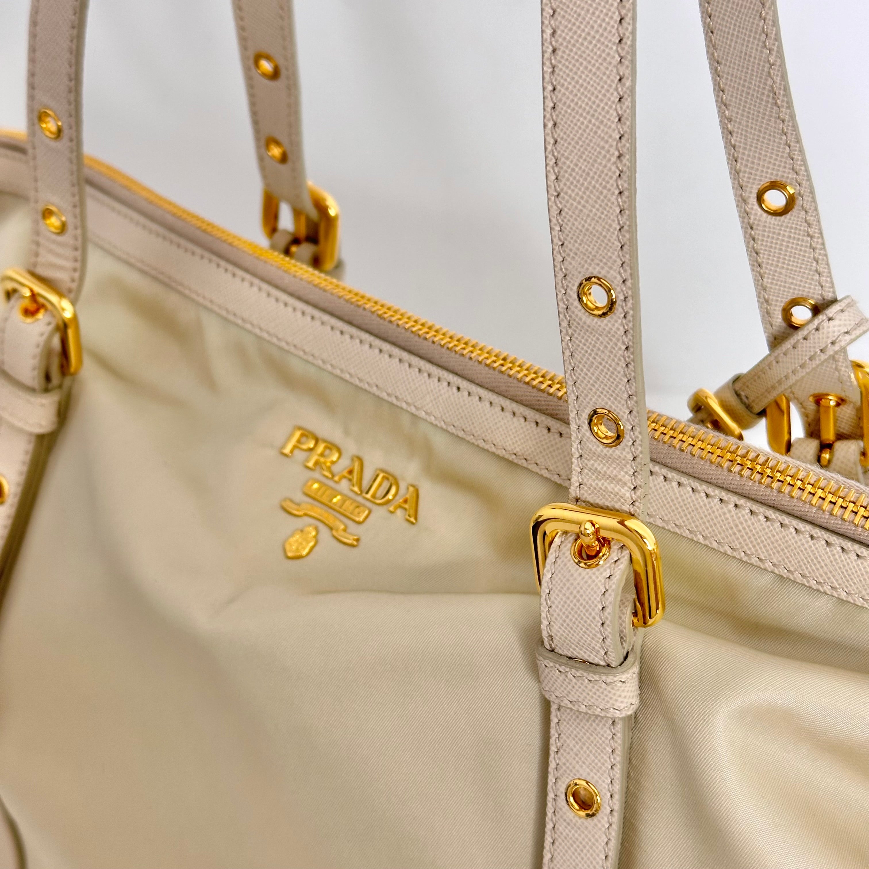 Ivory Nylon Tessuto Tote