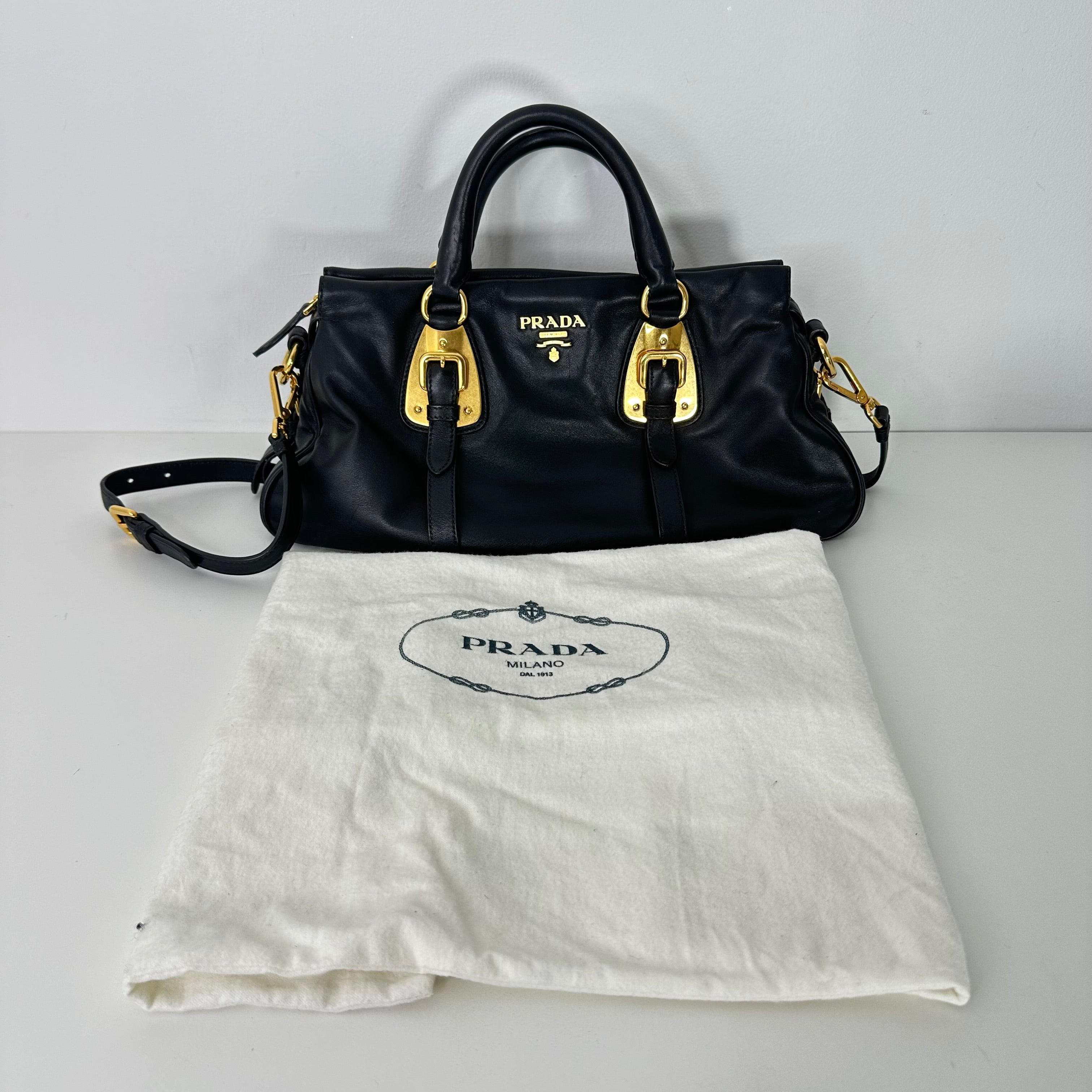 Bauletto Nero Calfskin Leather