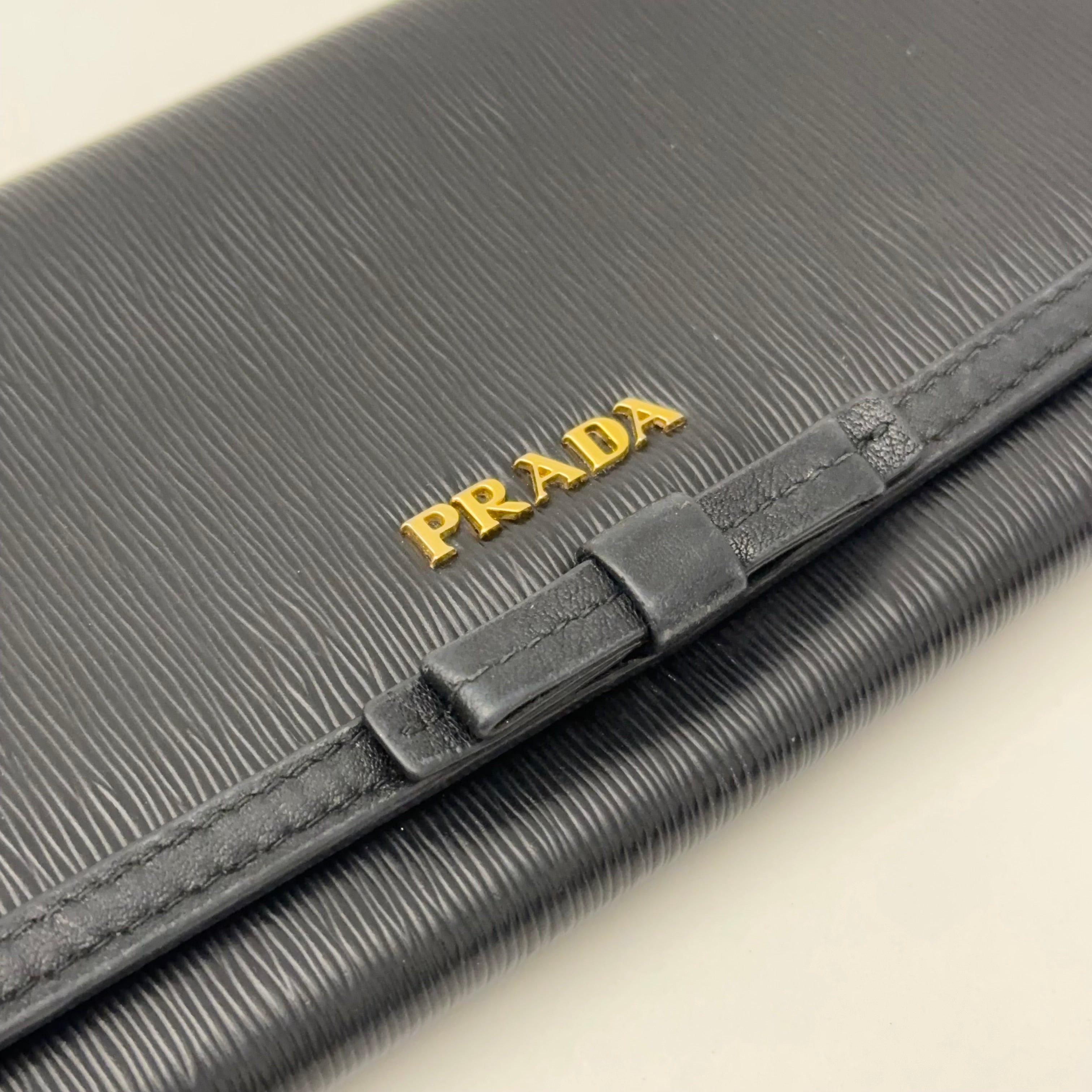 Saffiano Bow Wallet w/ Chain