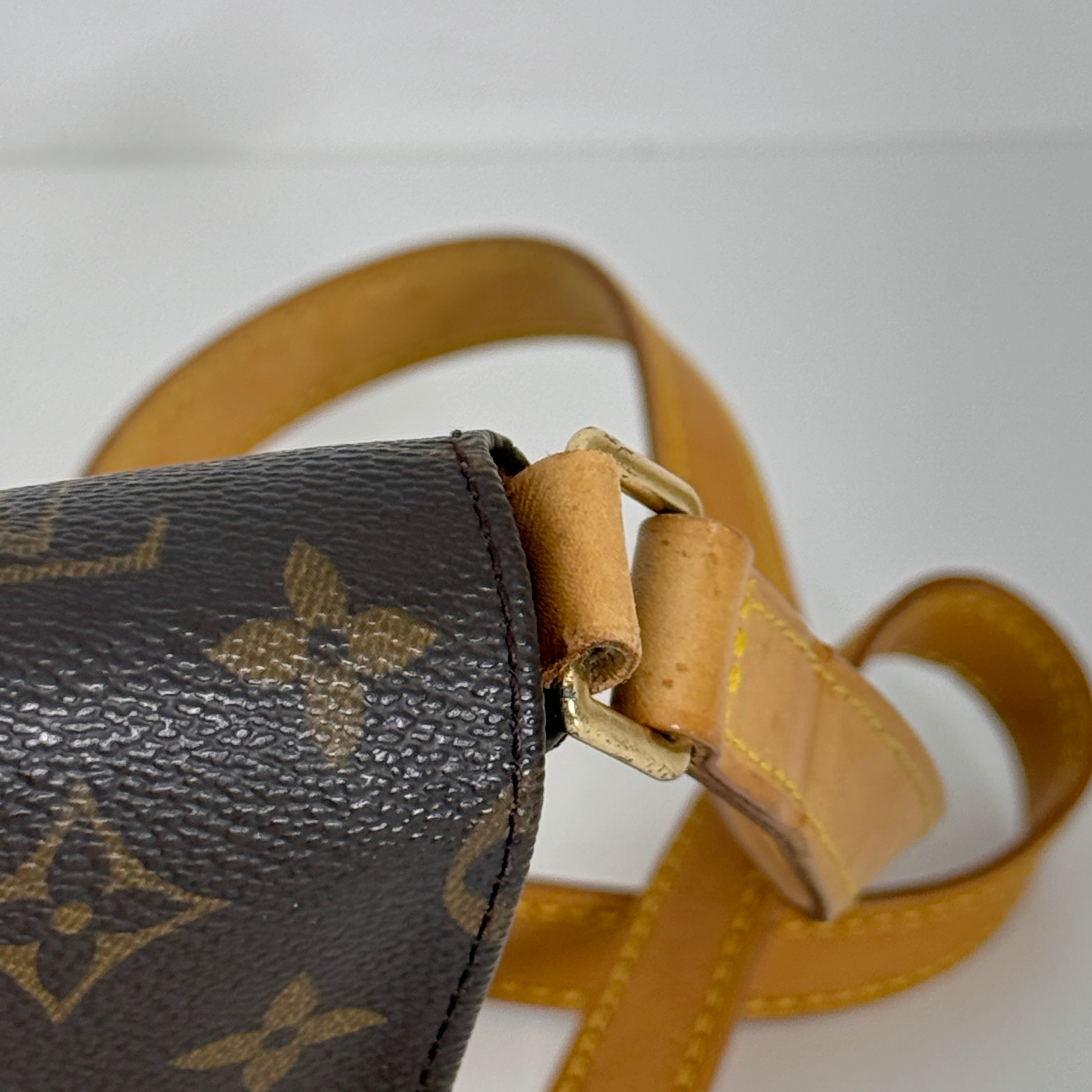 Musette Tango Long Strap