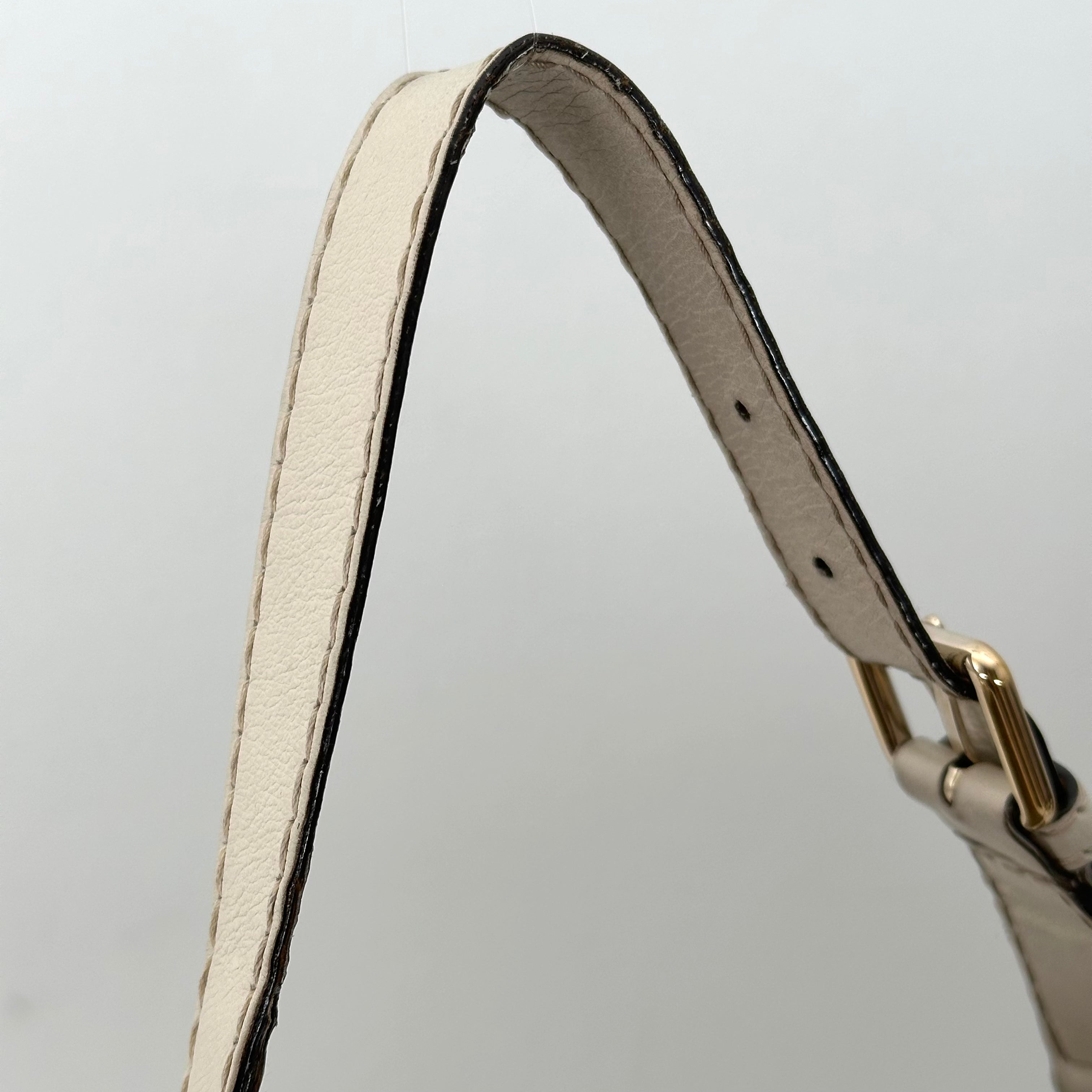GG Charlotte Hobo Shoulder Bag