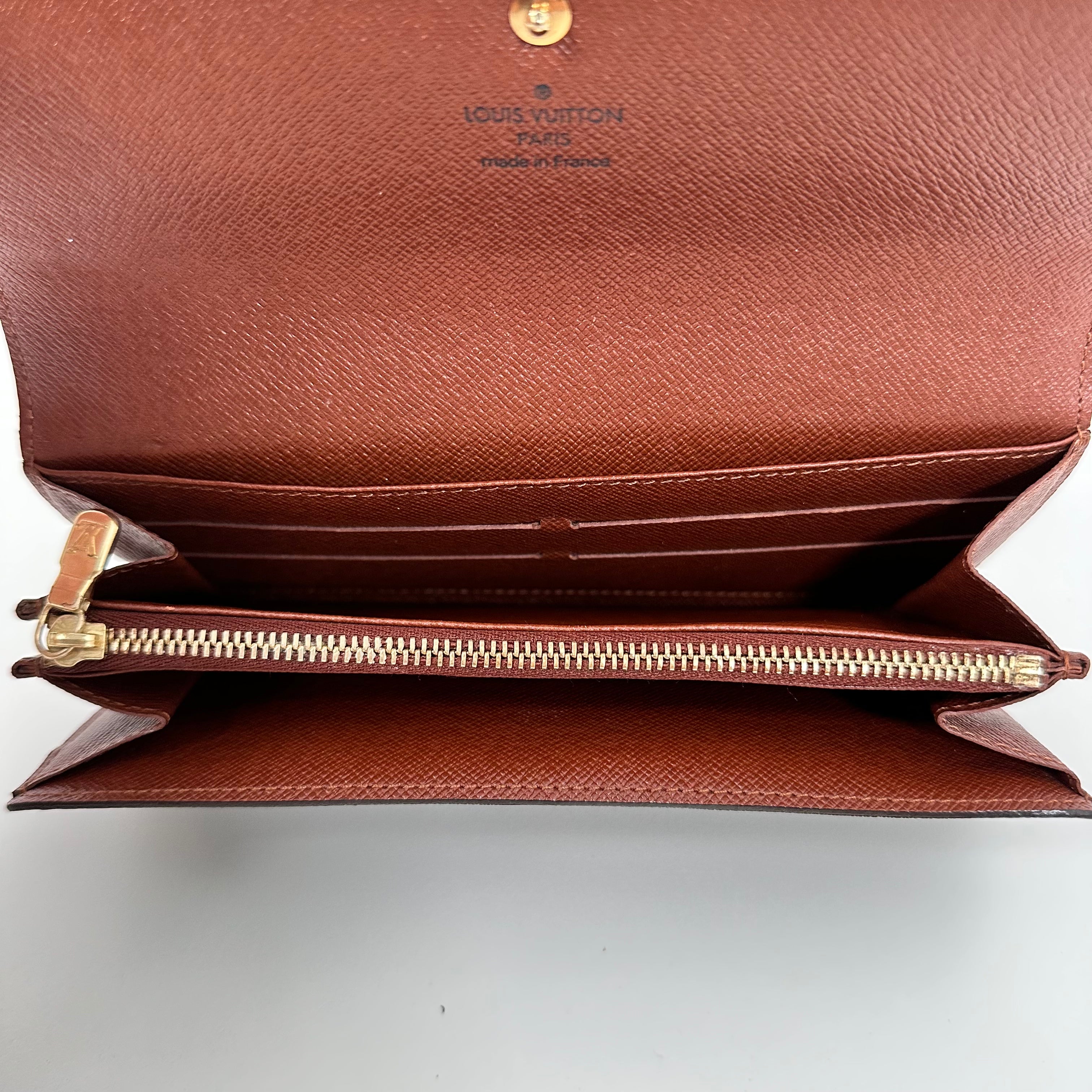 Monogram Wallet with Chain