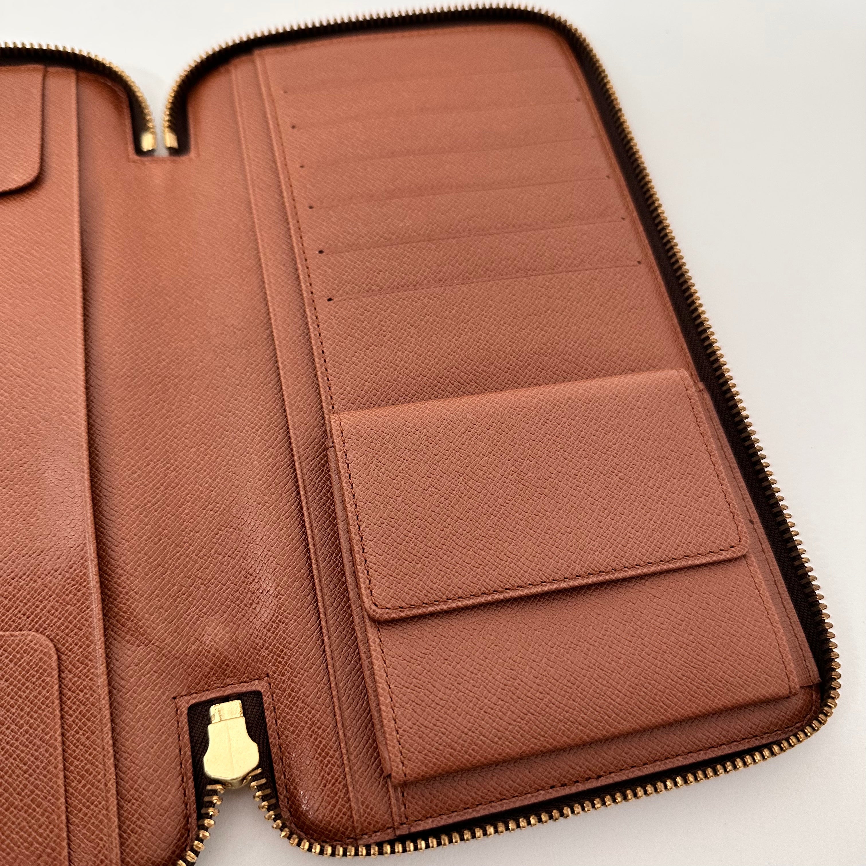 Passport Organizer Wallet