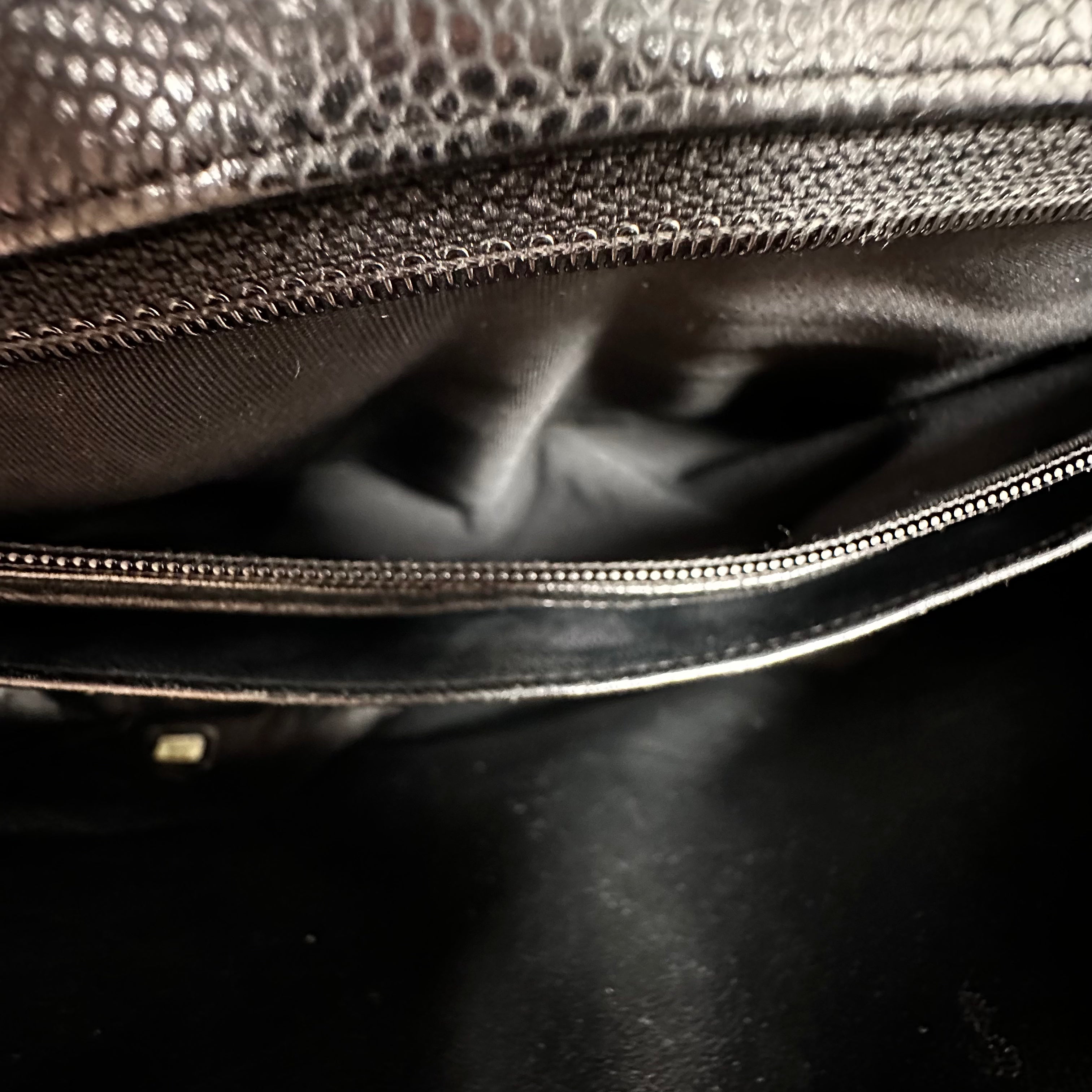 Black Caviar Jumbo Single Flap