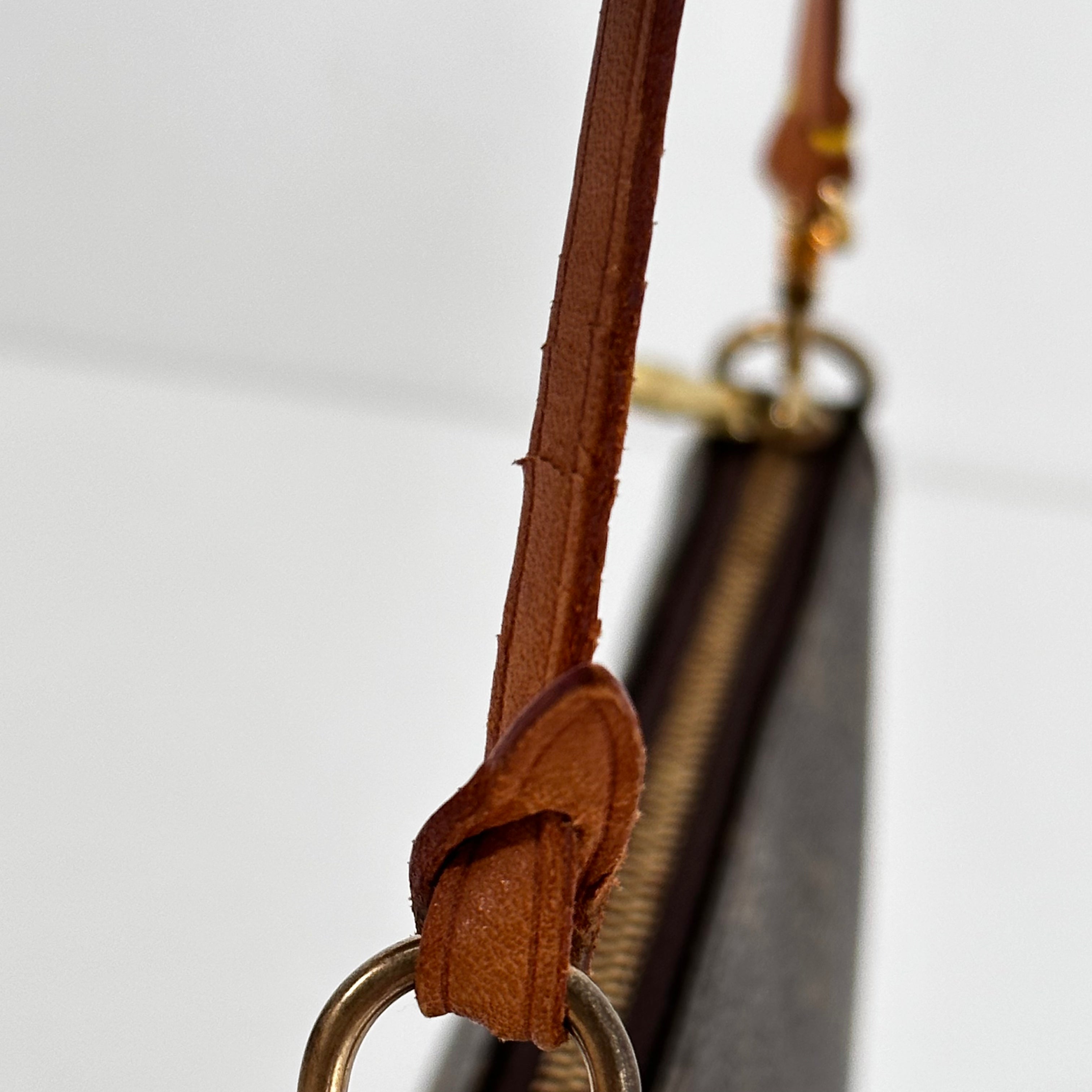 Pochette Accessories