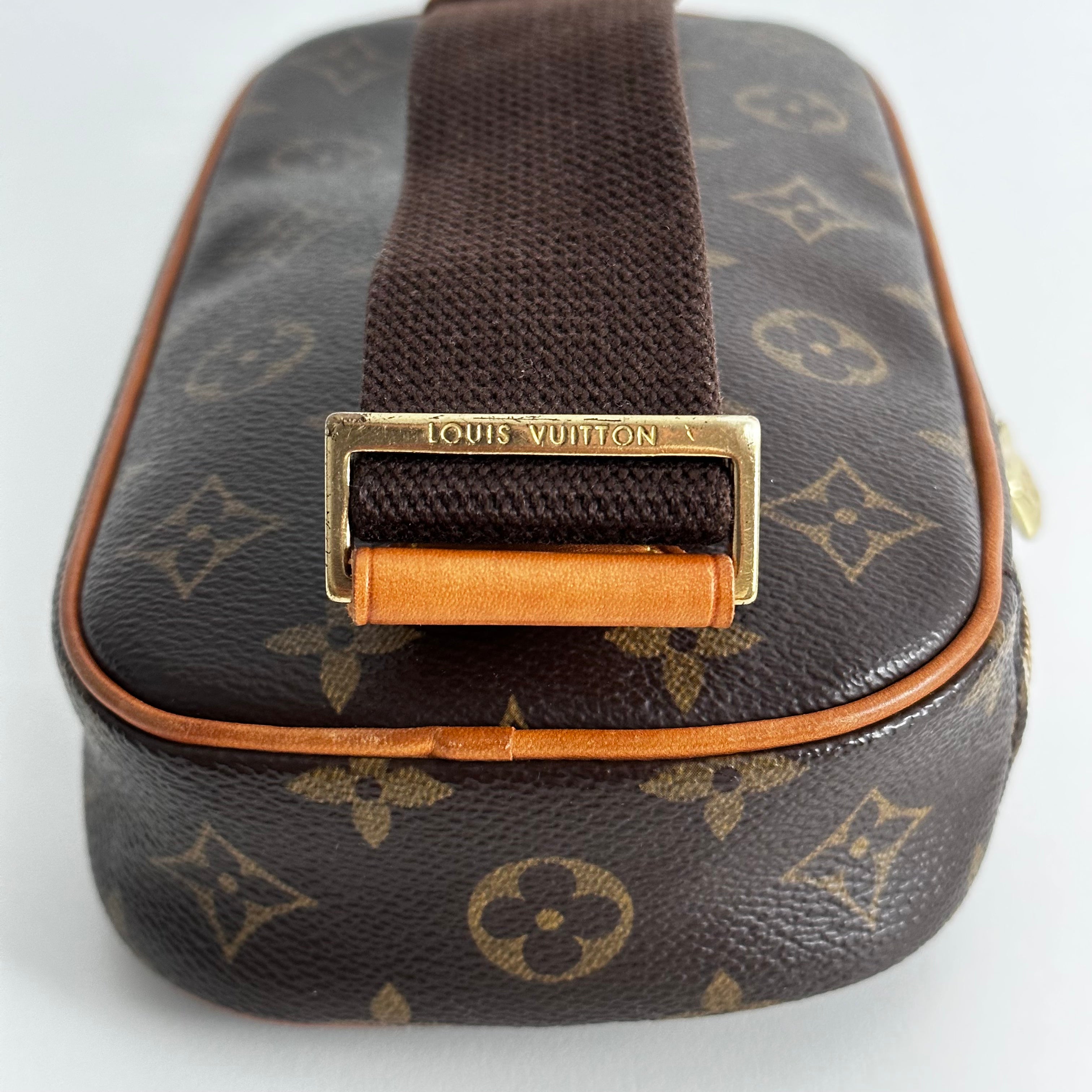Monogram Pochette Gange
