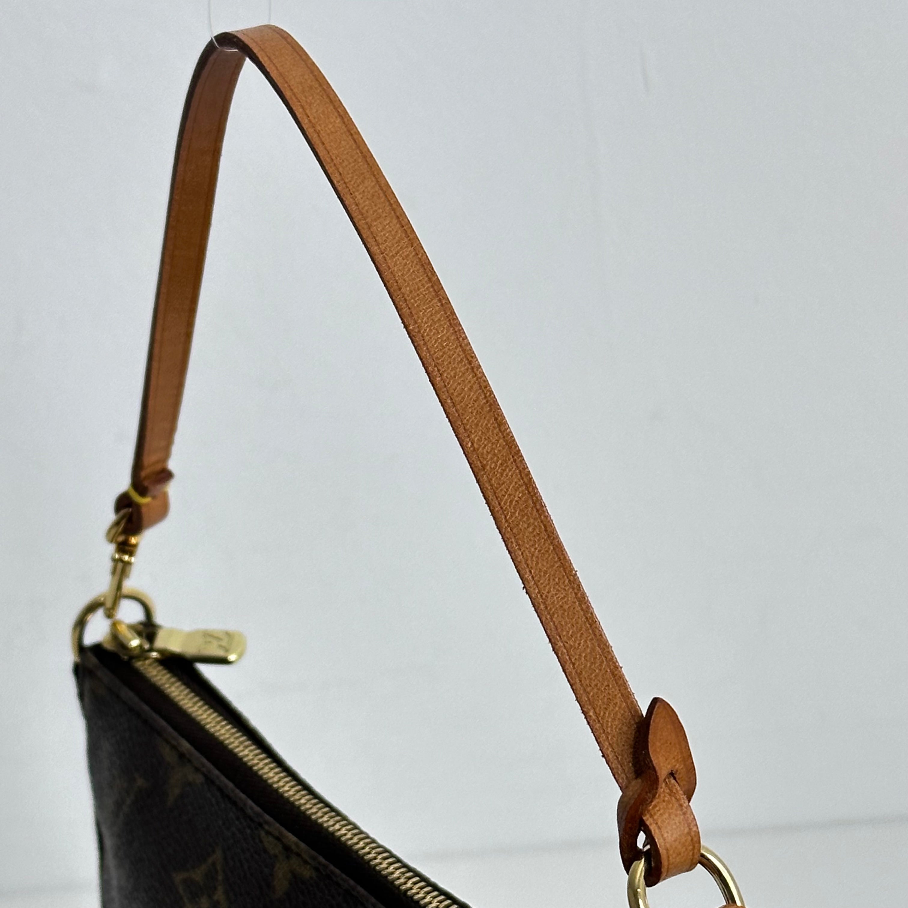 Pochette Accessoires