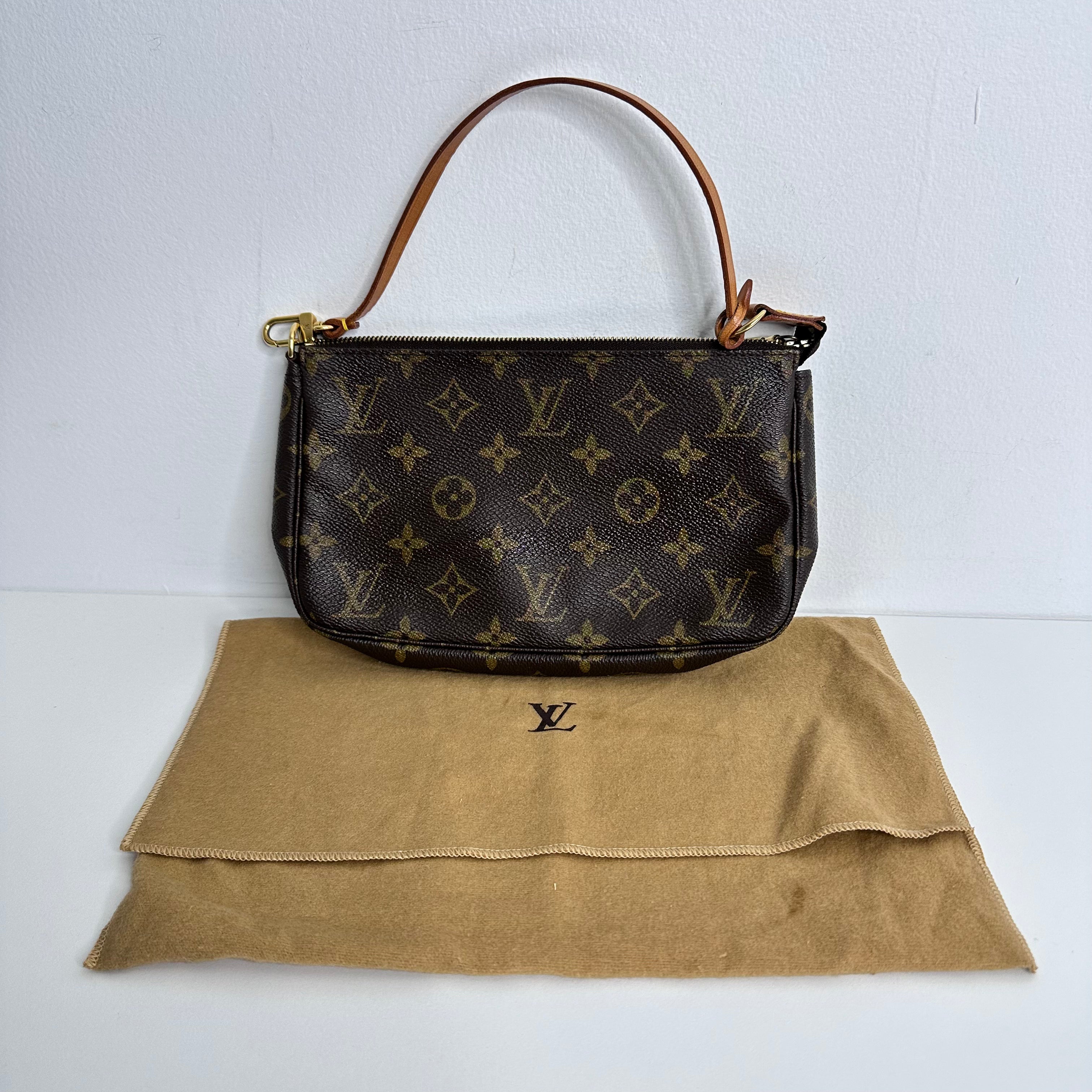 Pochette Accessoires