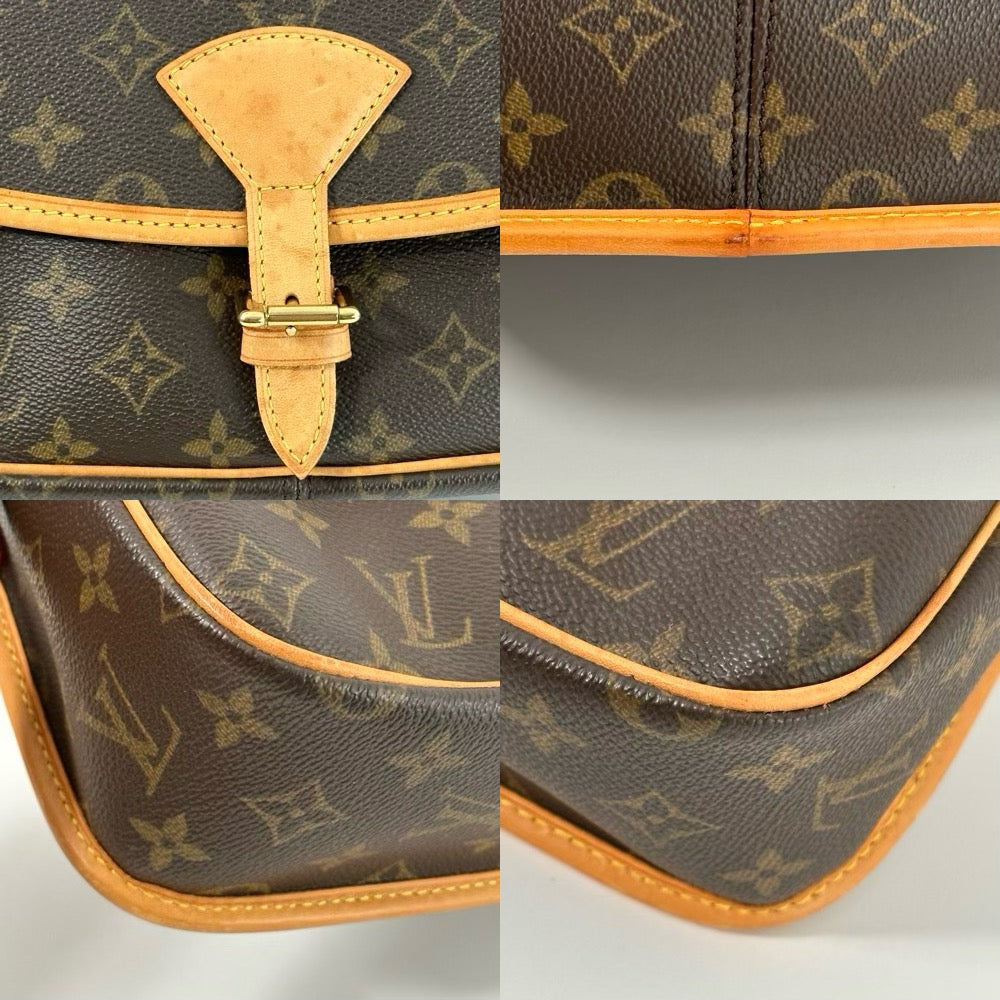 Monogram Sologne