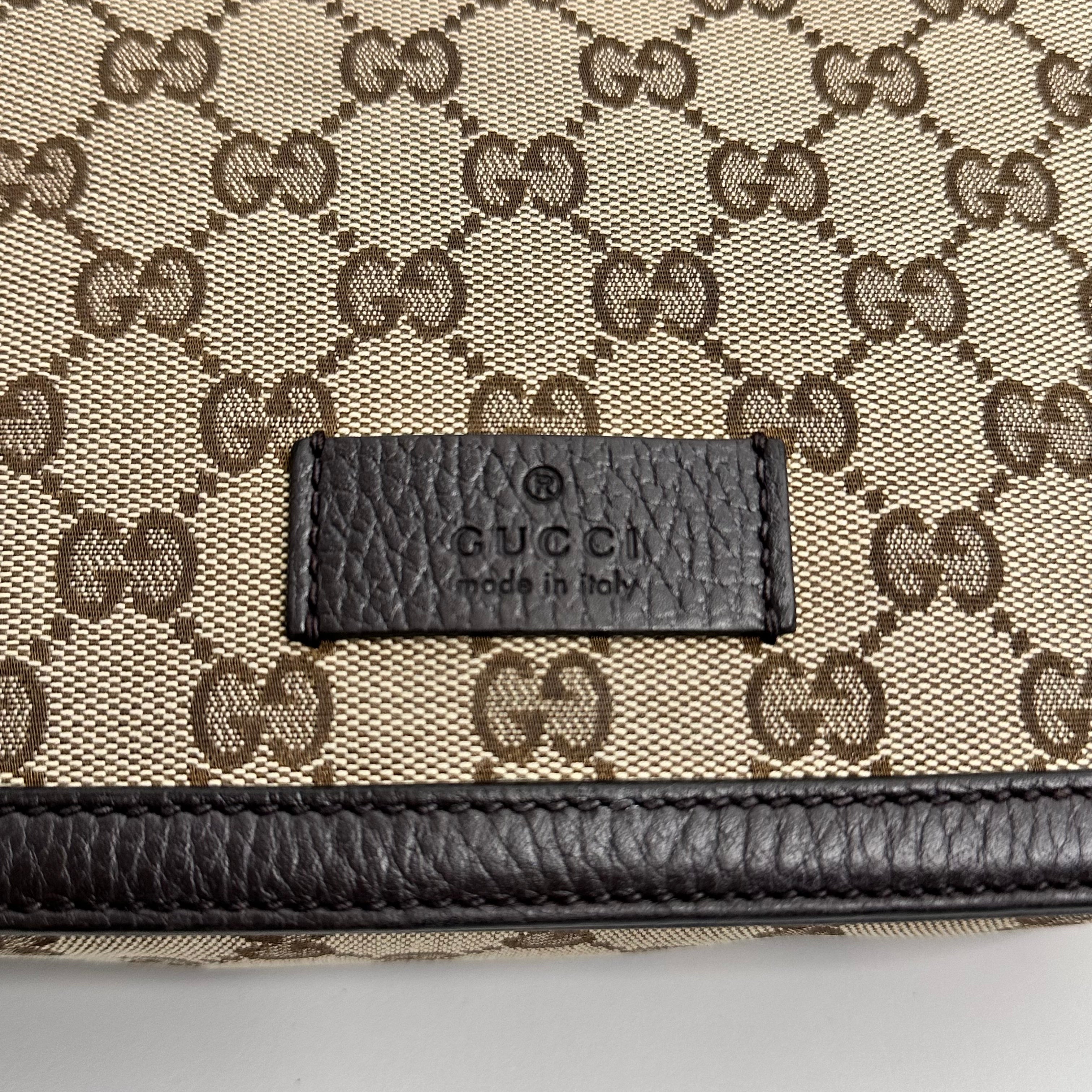 GG Canvas Messanger Bag