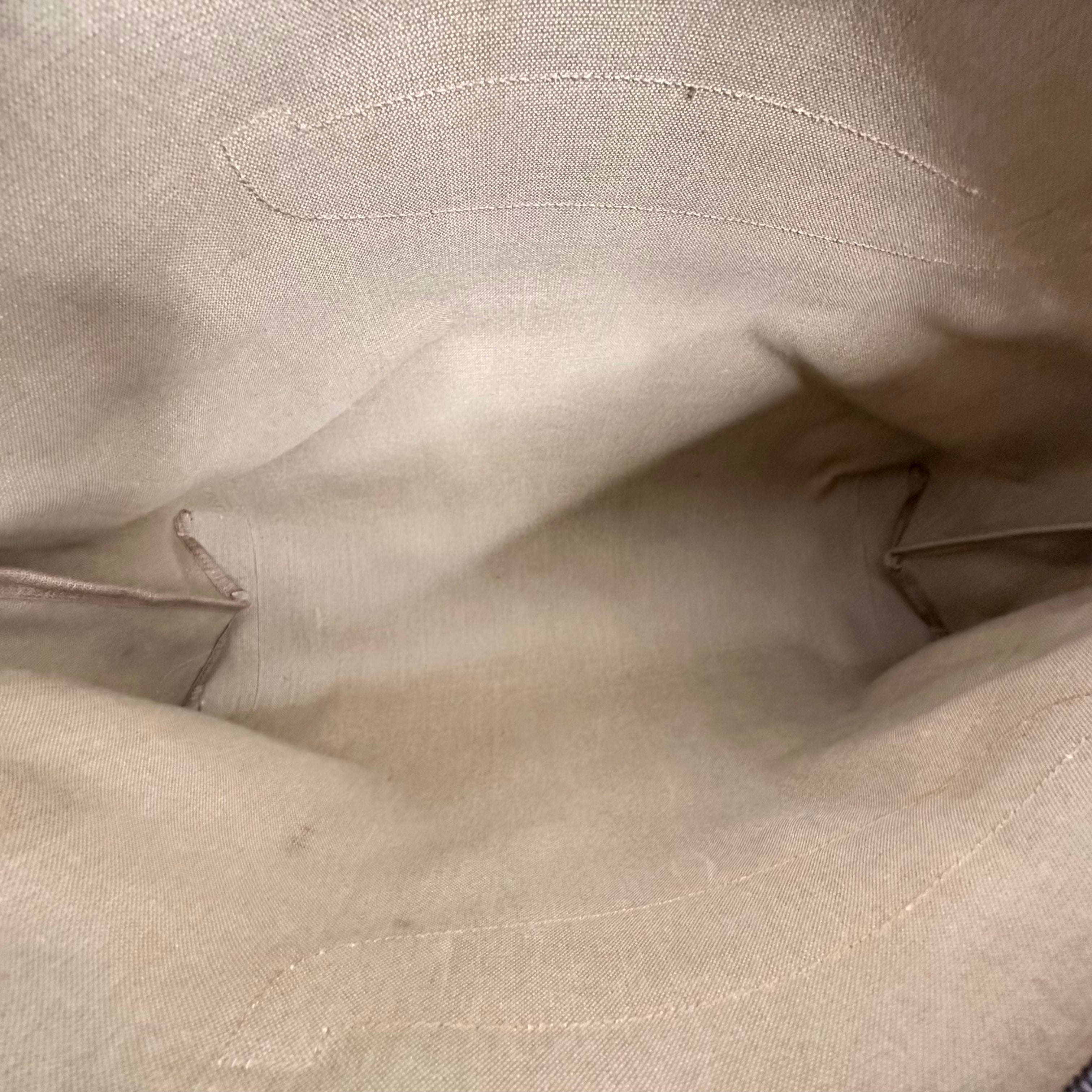 Large Supreme Tote