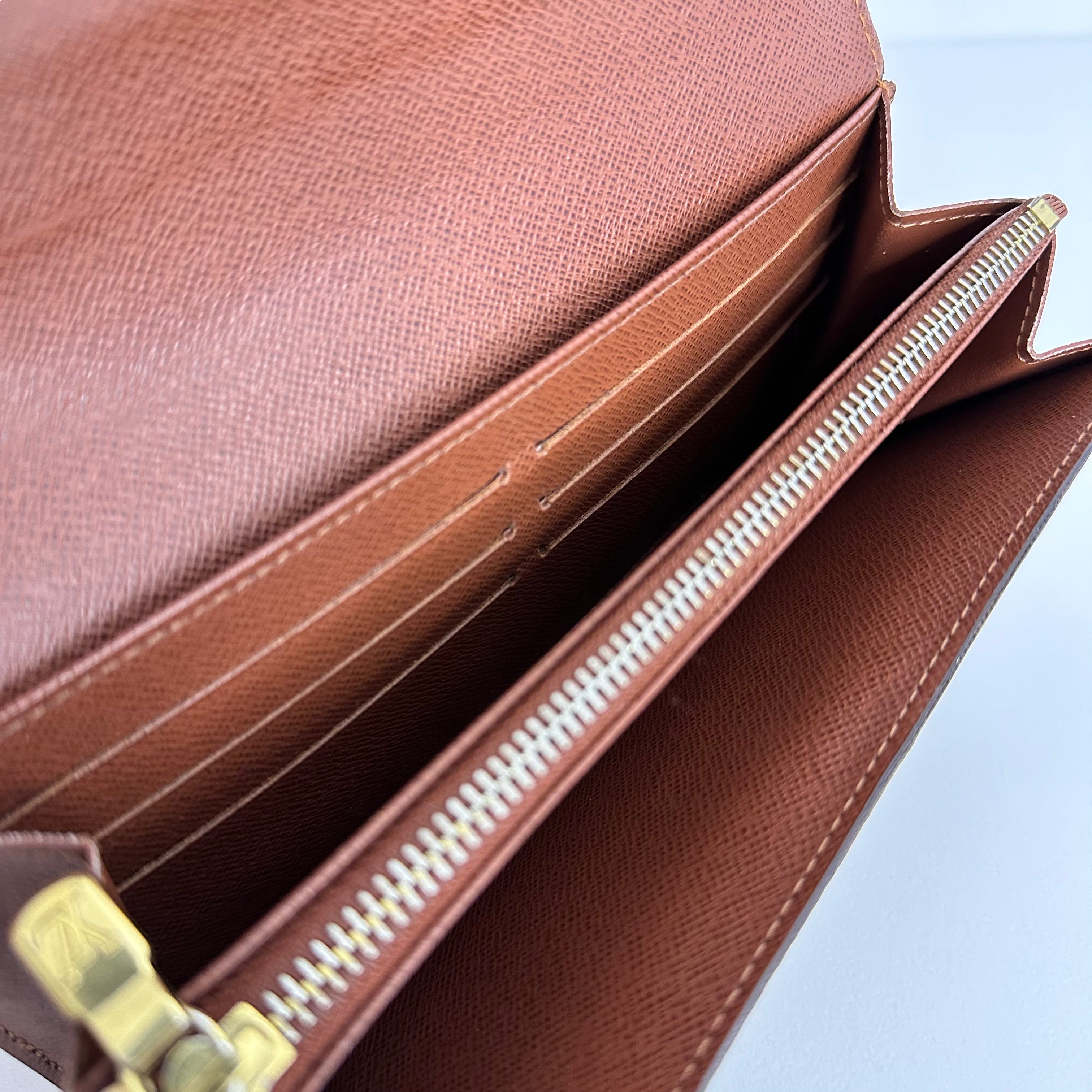 Monogram Wallet w/ Chain
