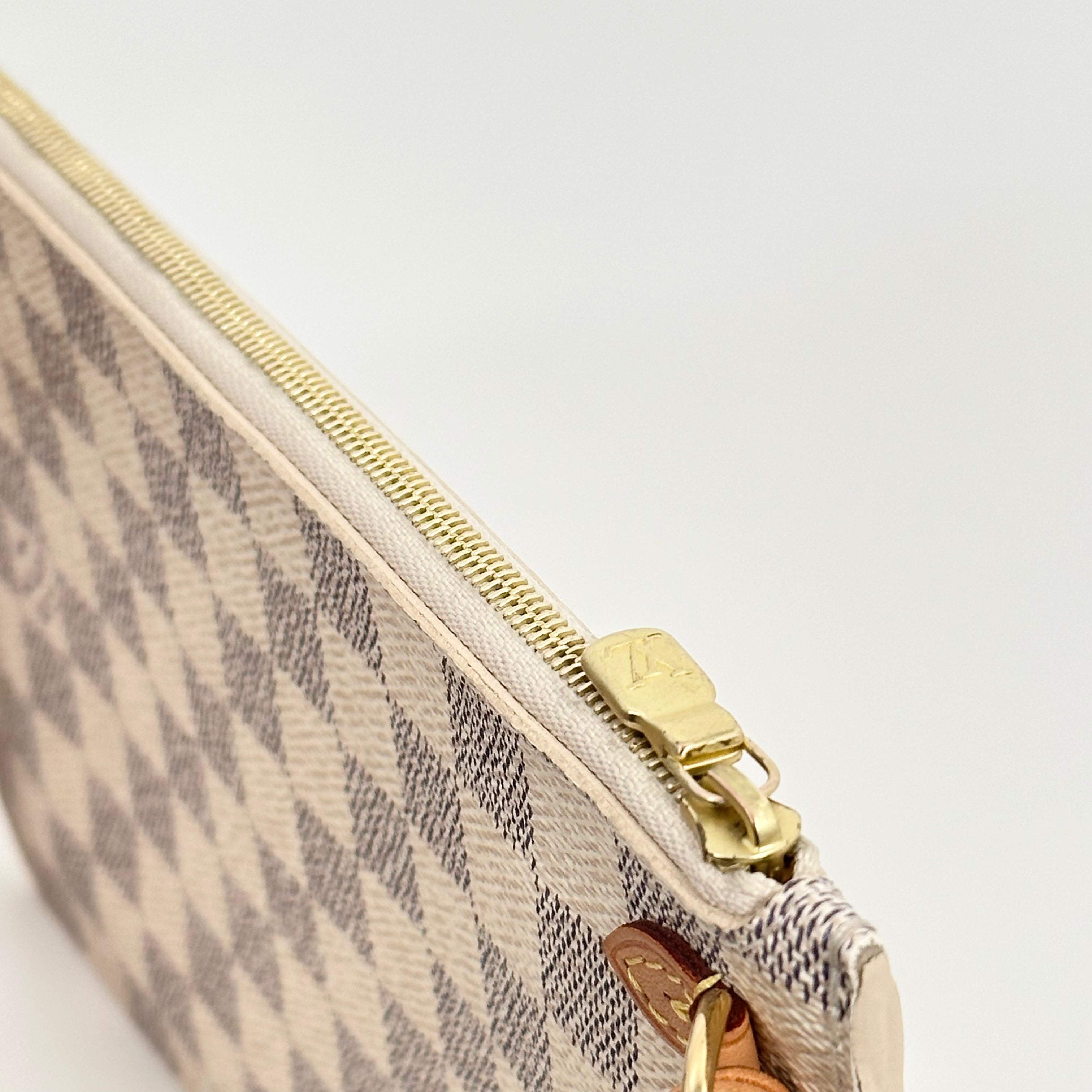 Damier Azur Neverfull Pouch
