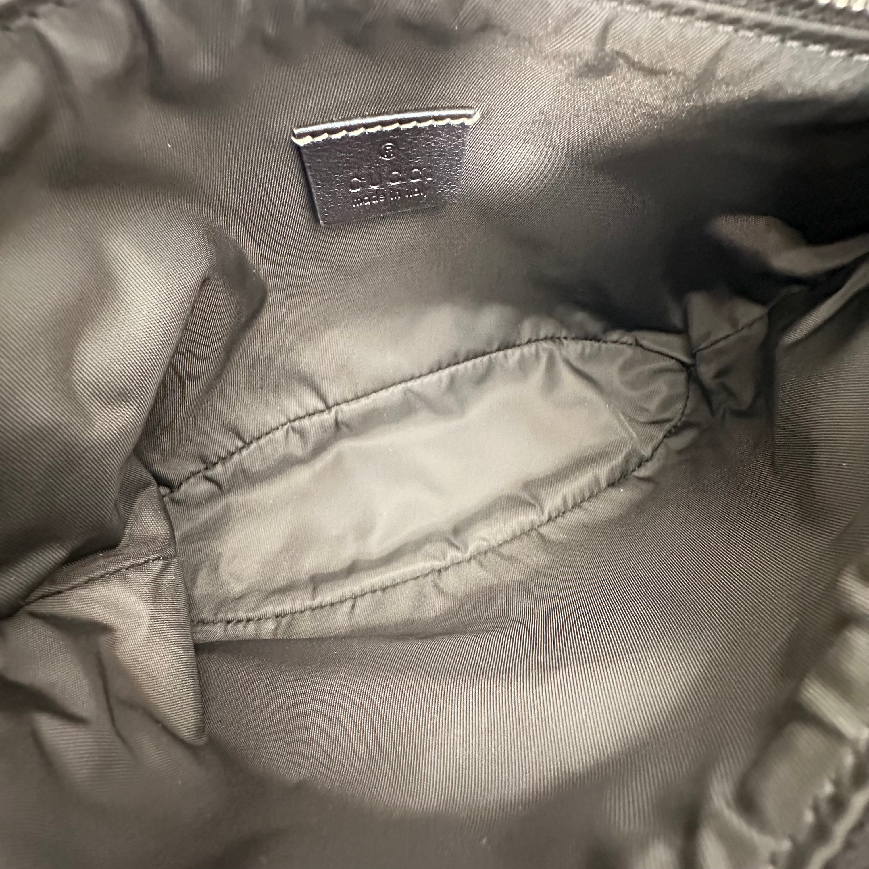 Small Pochette