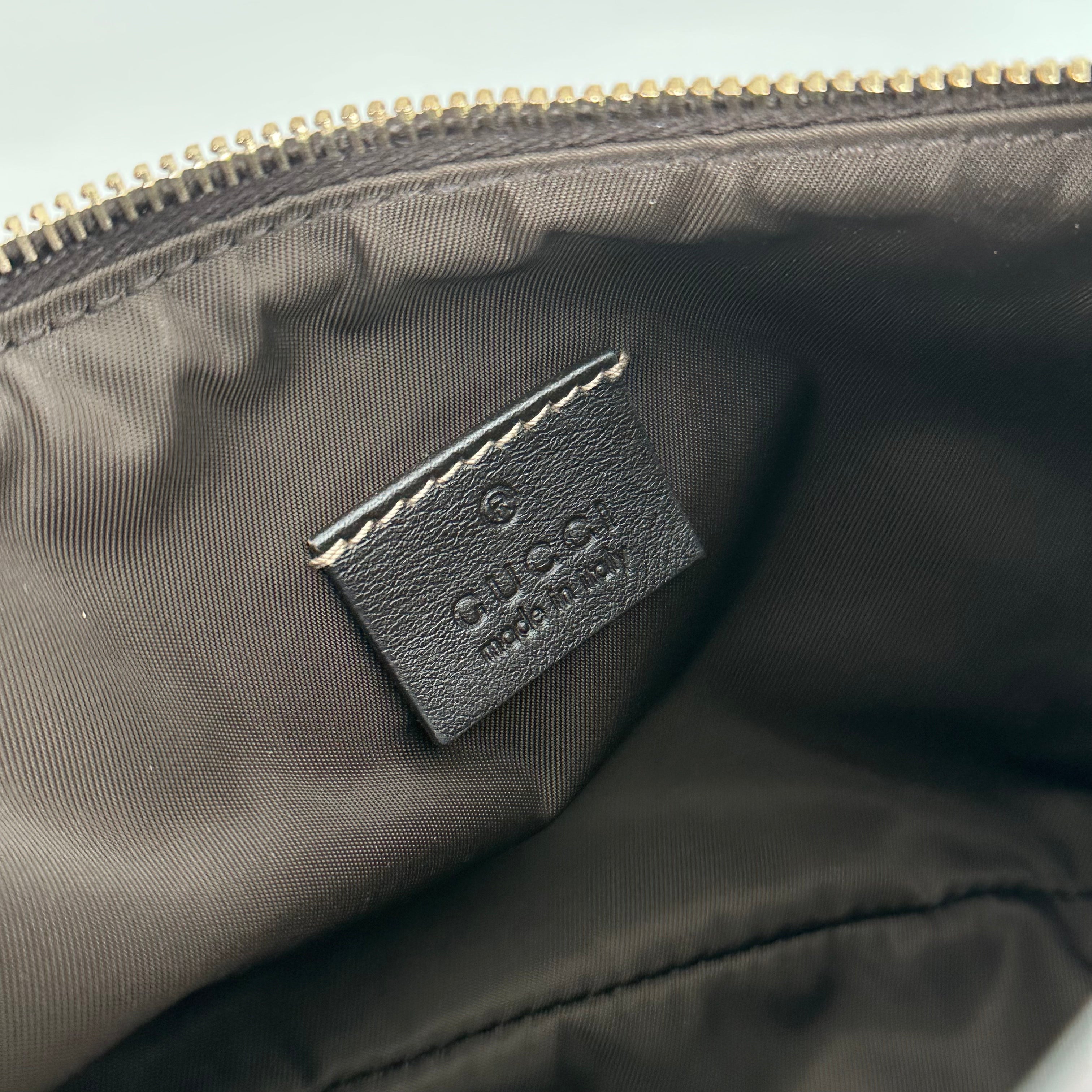 Small Pochette