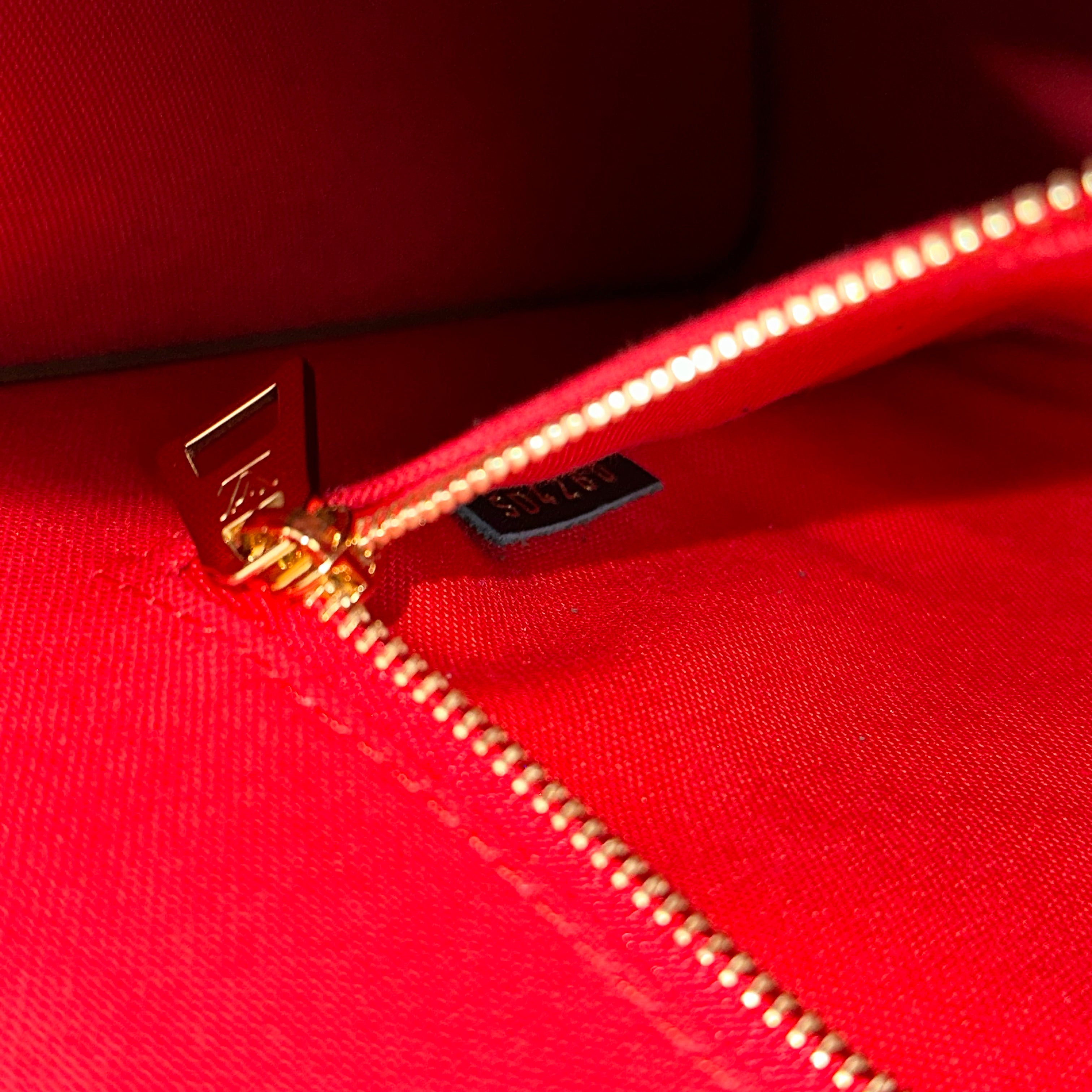 Reverse Monogram On The Go MM