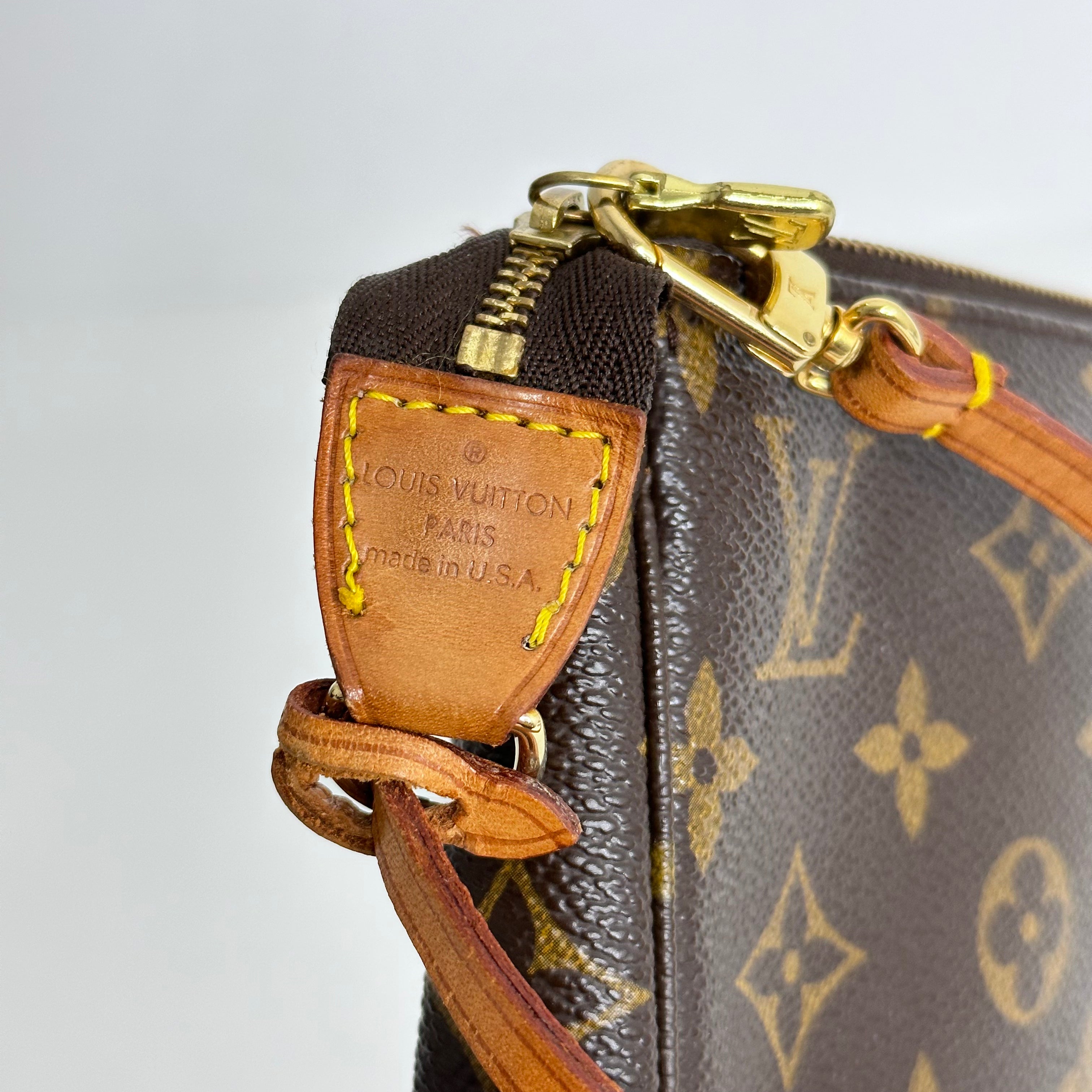 Pochette Accessoires