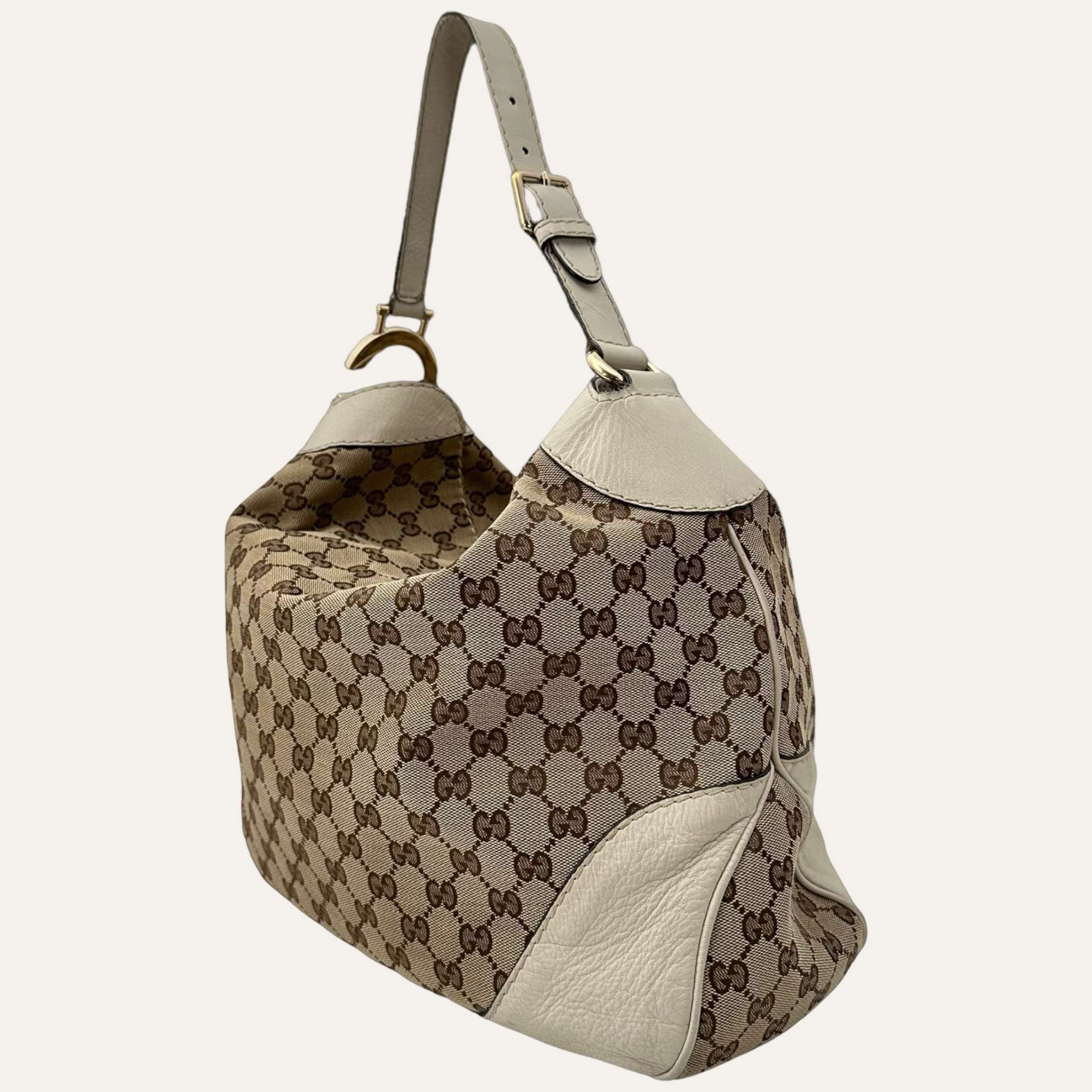 GG Charlotte Hobo Shoulder Bag