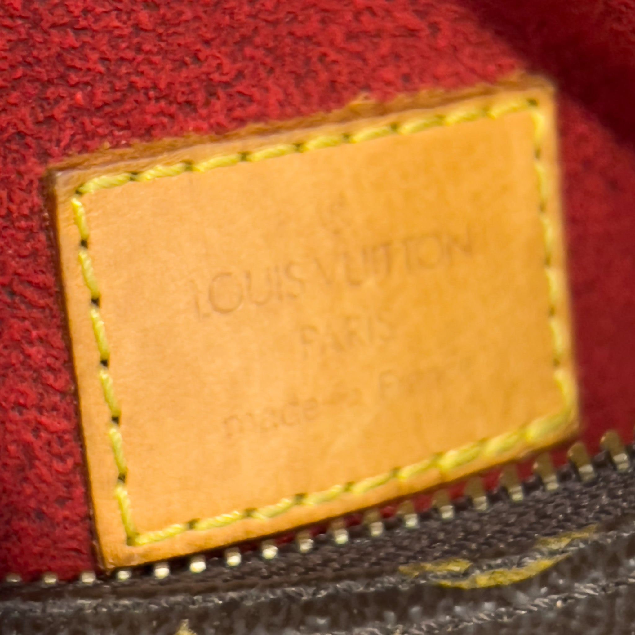 Monogram Croissant MM