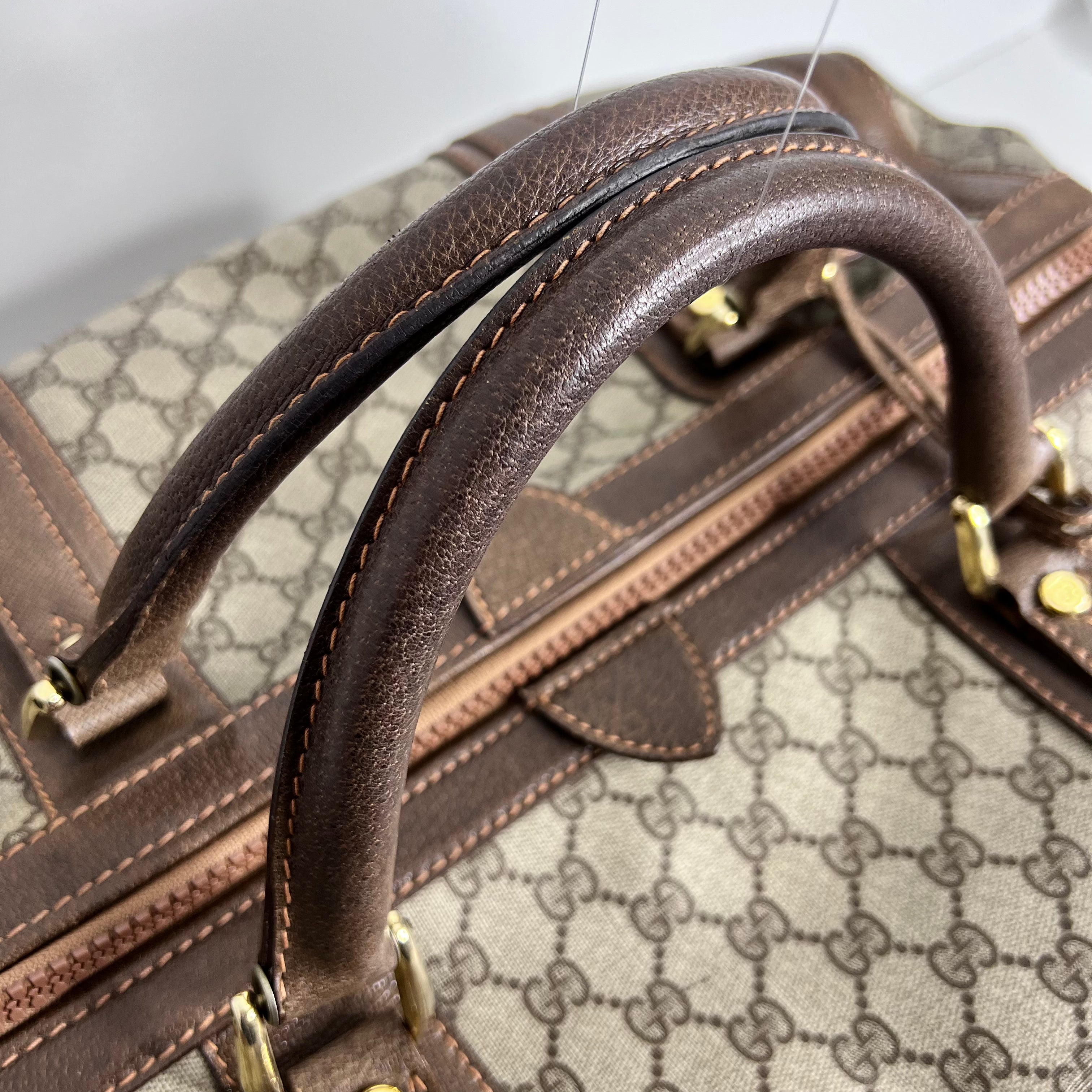 Vintage GG Supreme Travel Bag