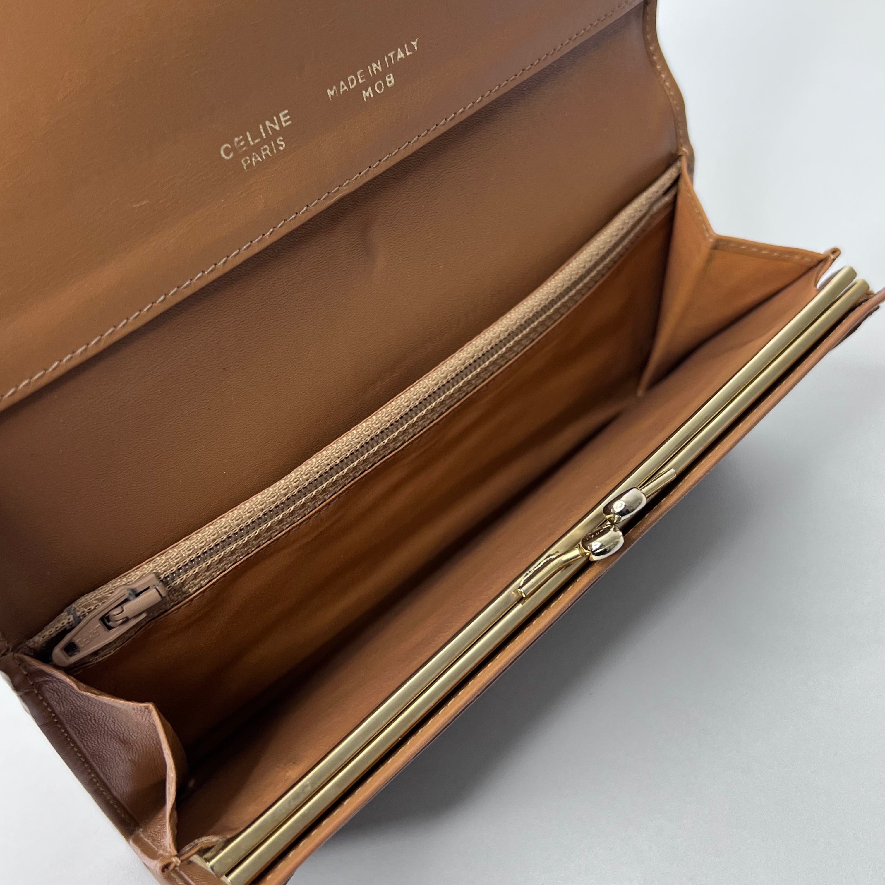 Vintage Triomphe Long Wallet