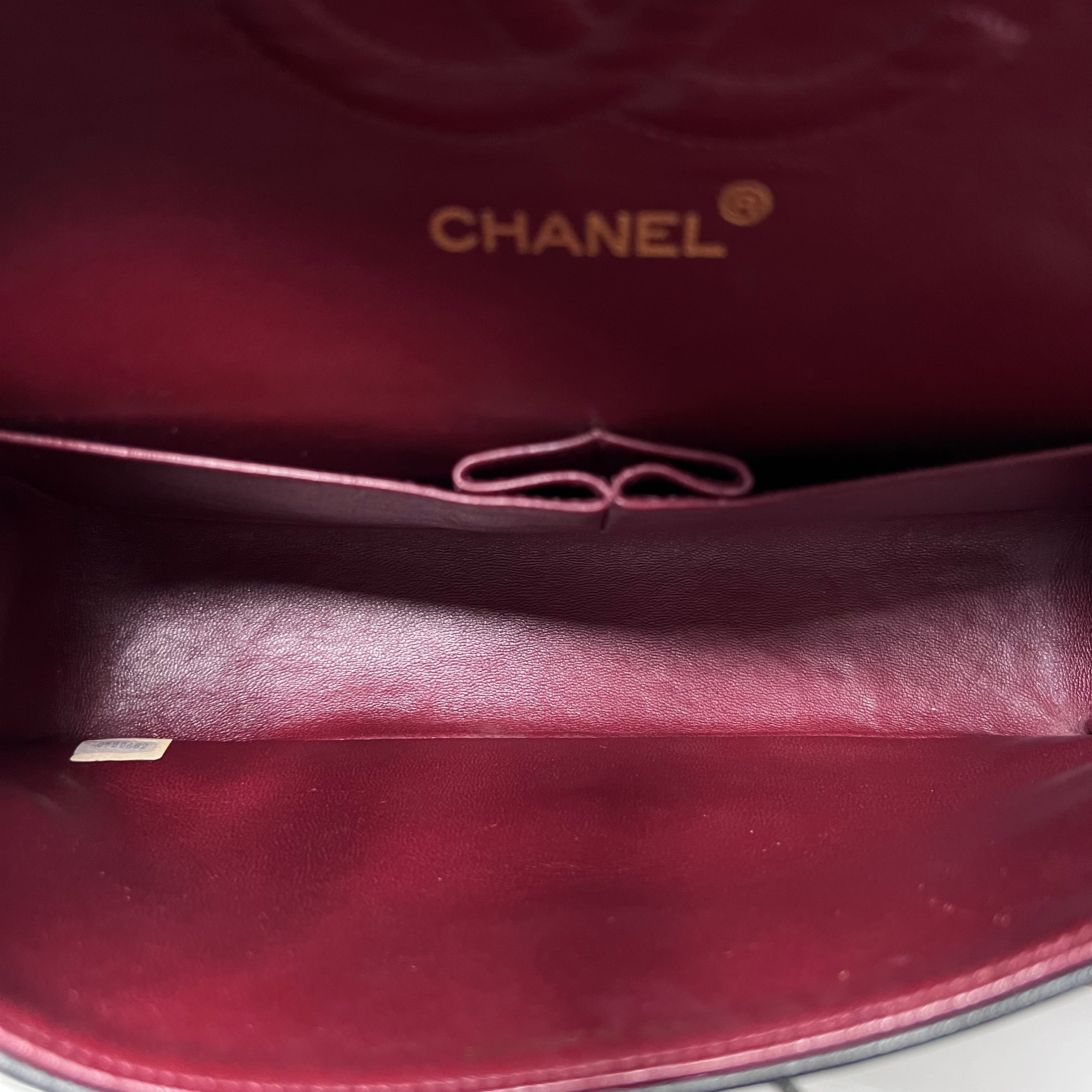 Vintage Medium Classic Double Flap