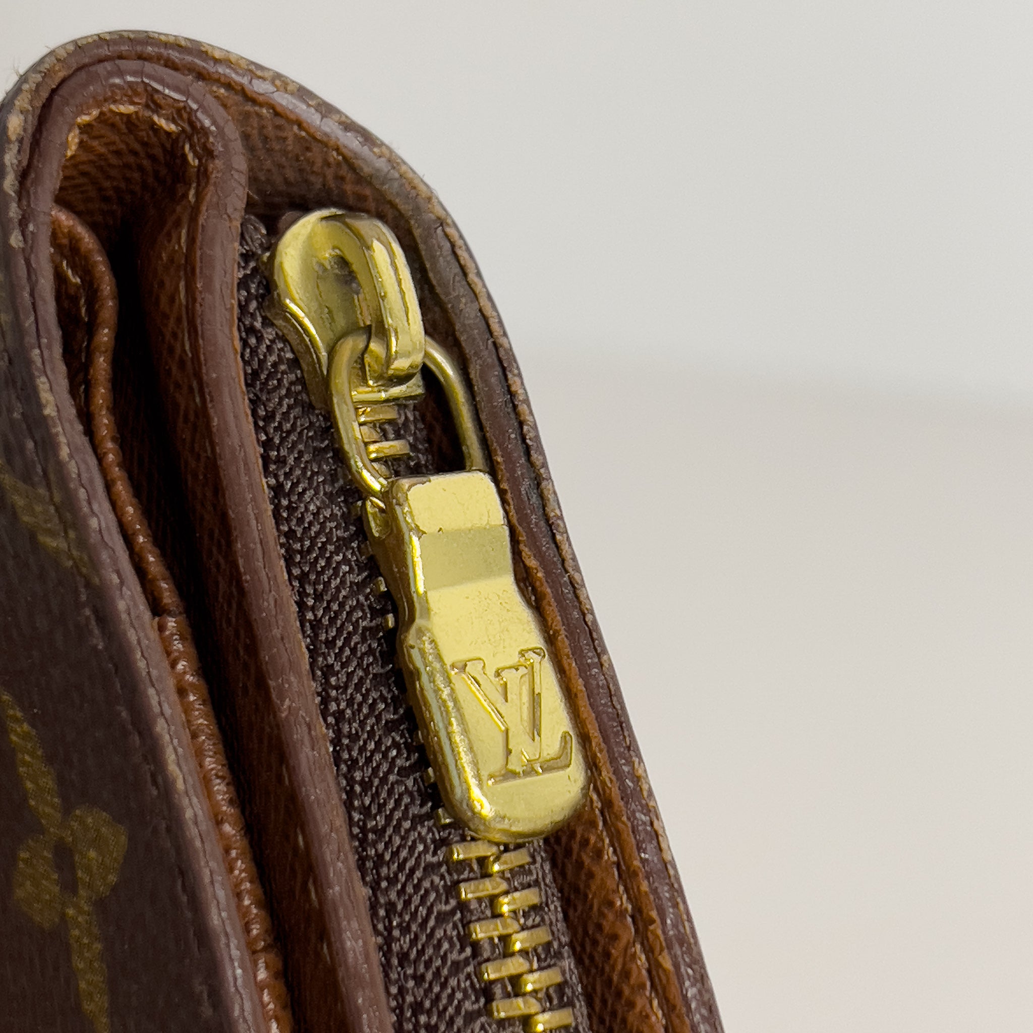 Monogram Porte-Papier Zippé Wallet