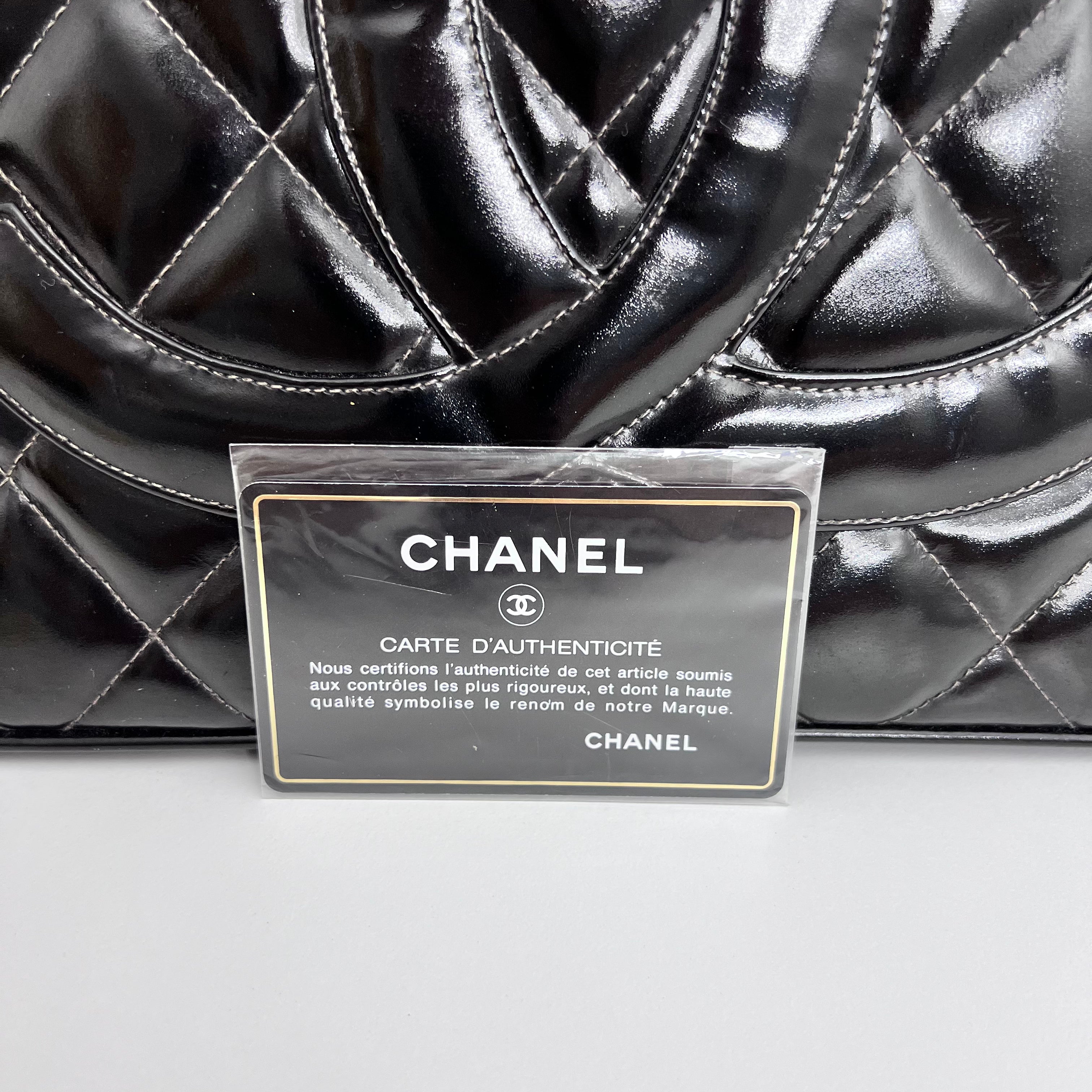 Black Patent Medallion Tote