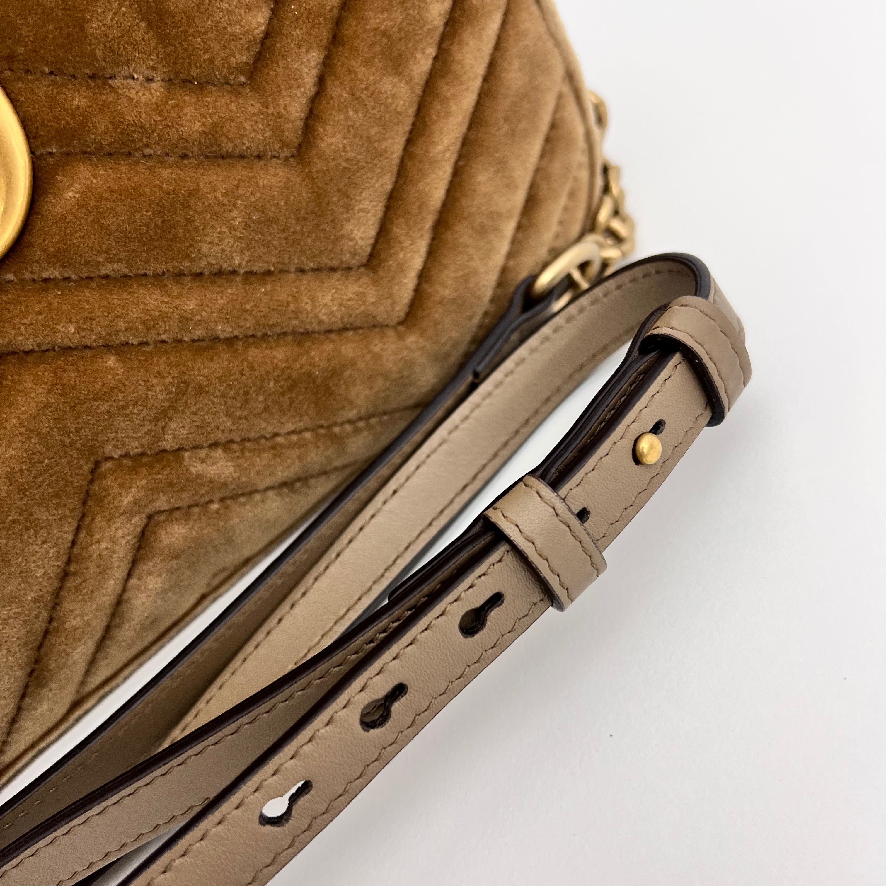 Small GG Marmont Matelassé Velvet Shoulder Bag