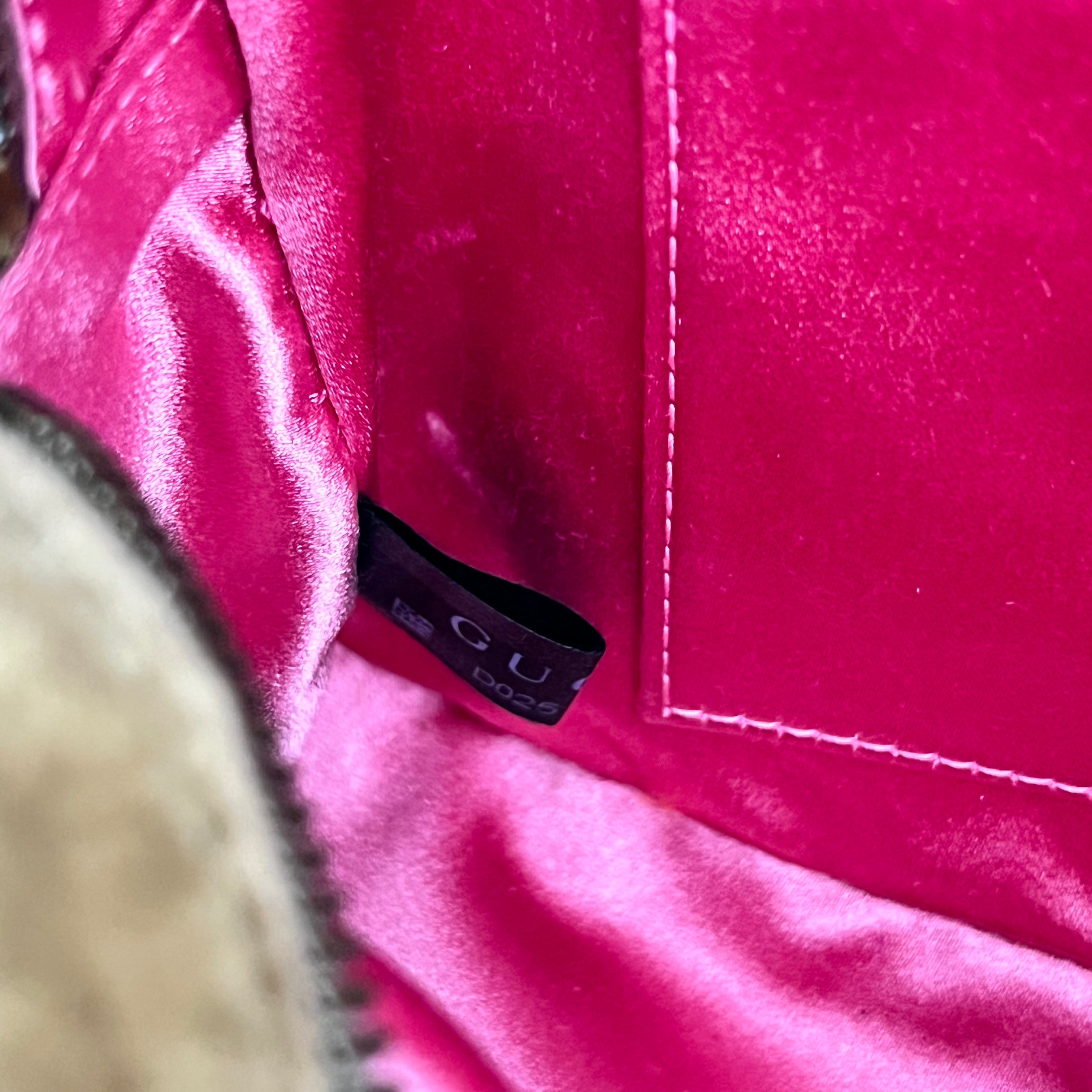 Small GG Marmont Matelassé Velvet Shoulder Bag