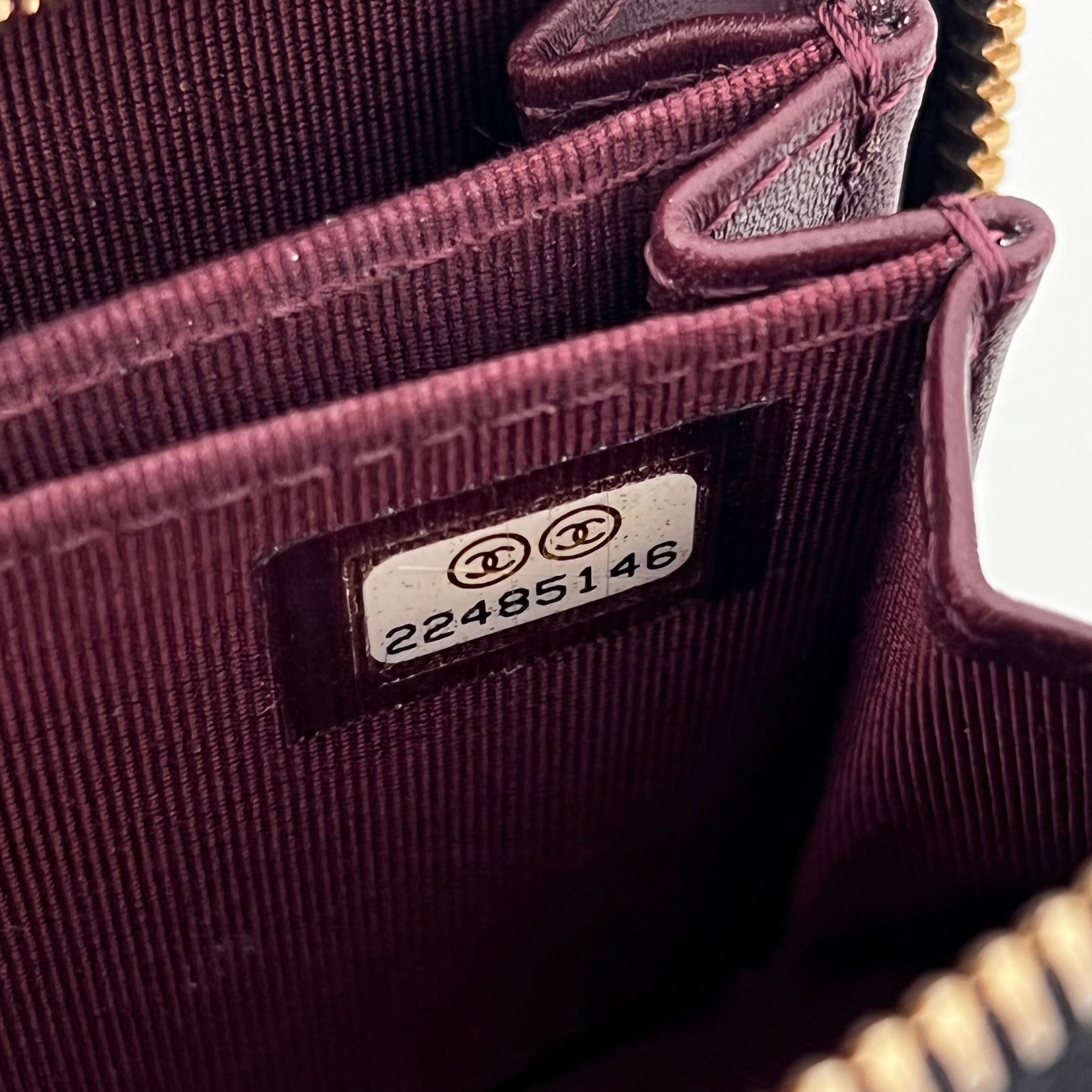 Caviar Leather Card & Coin Zipper Wallet