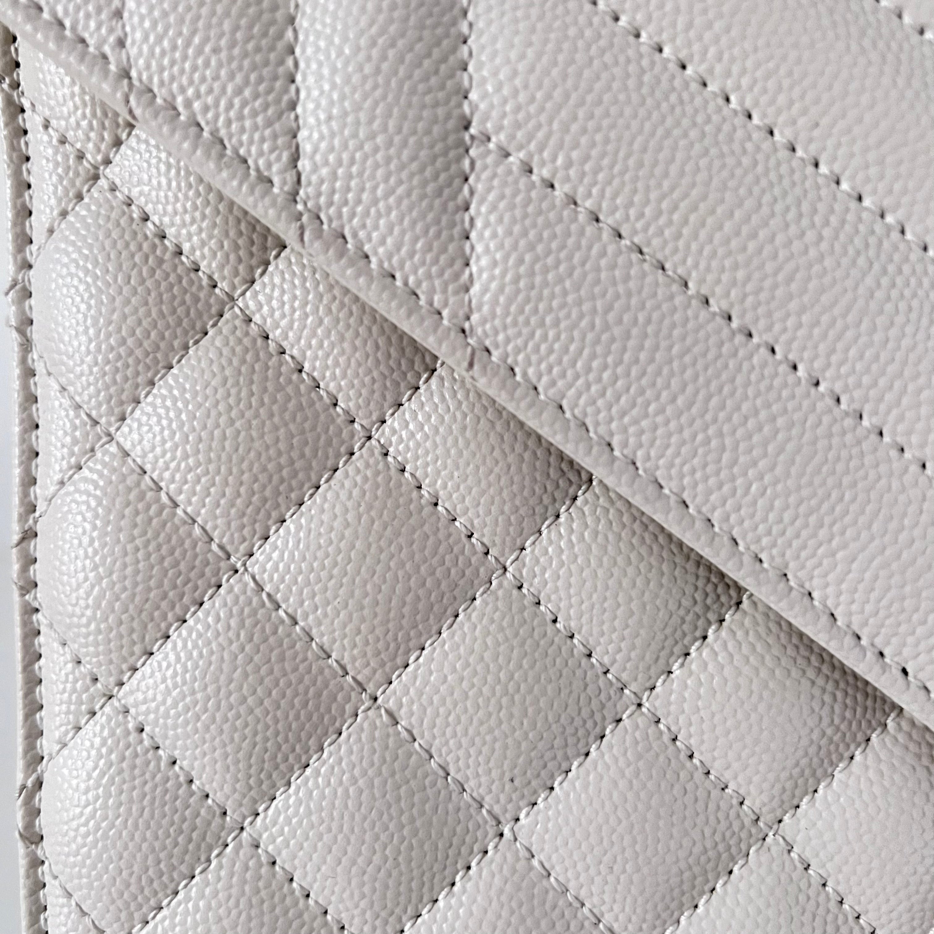 Envelope Large Bag in Blanc Vintage