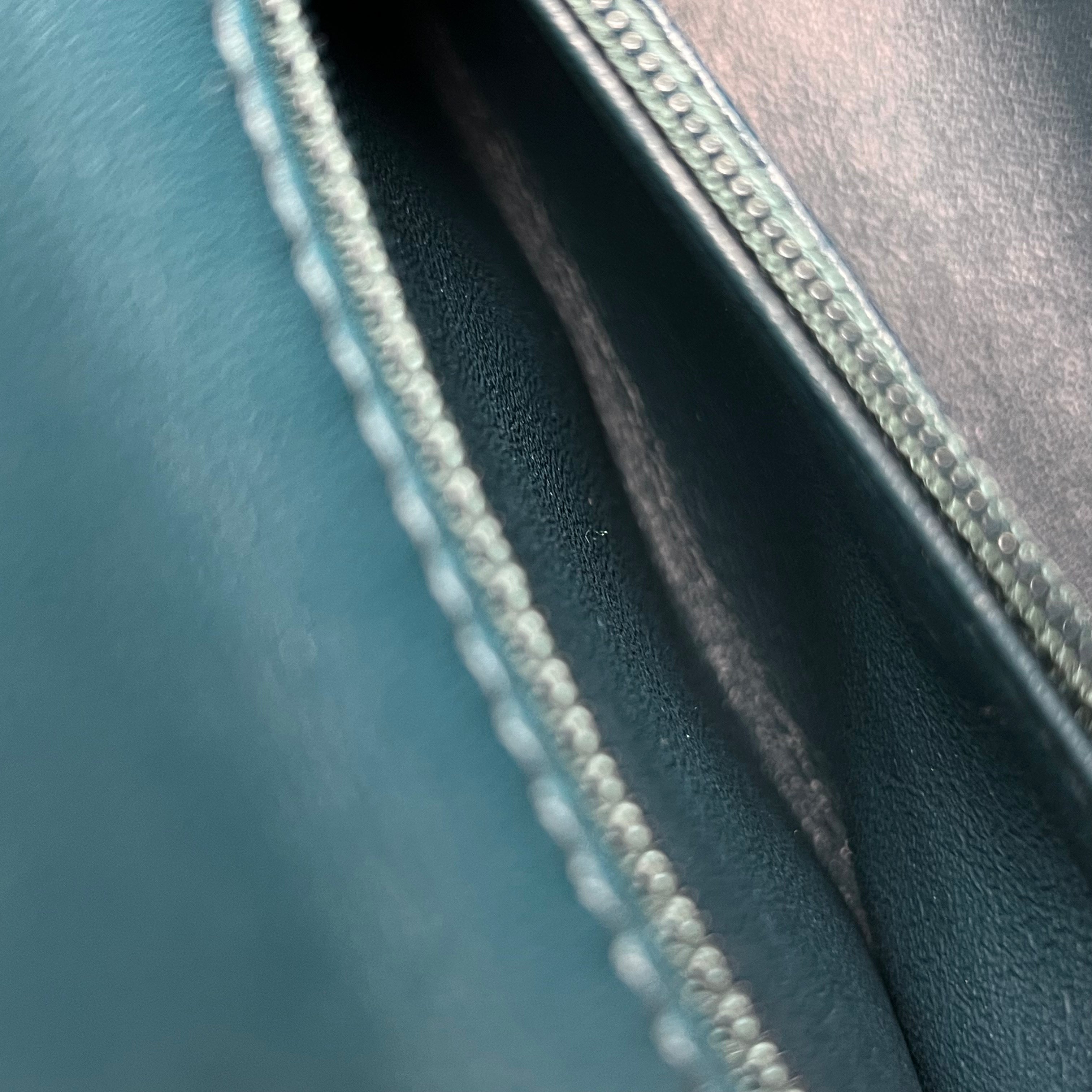 Mini Rectangle Flap in Bleu Fonce