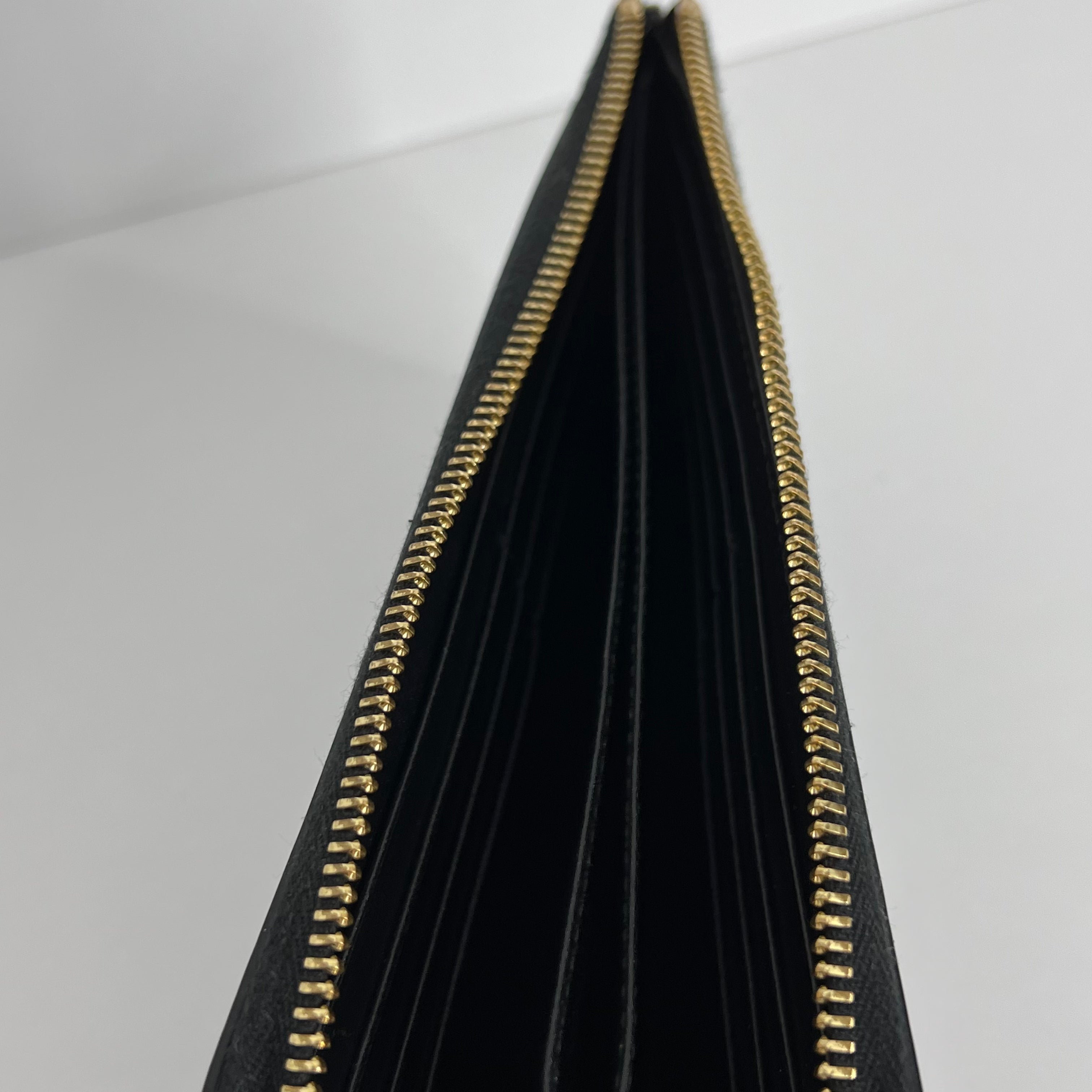 Black Half Zip Long Wallet