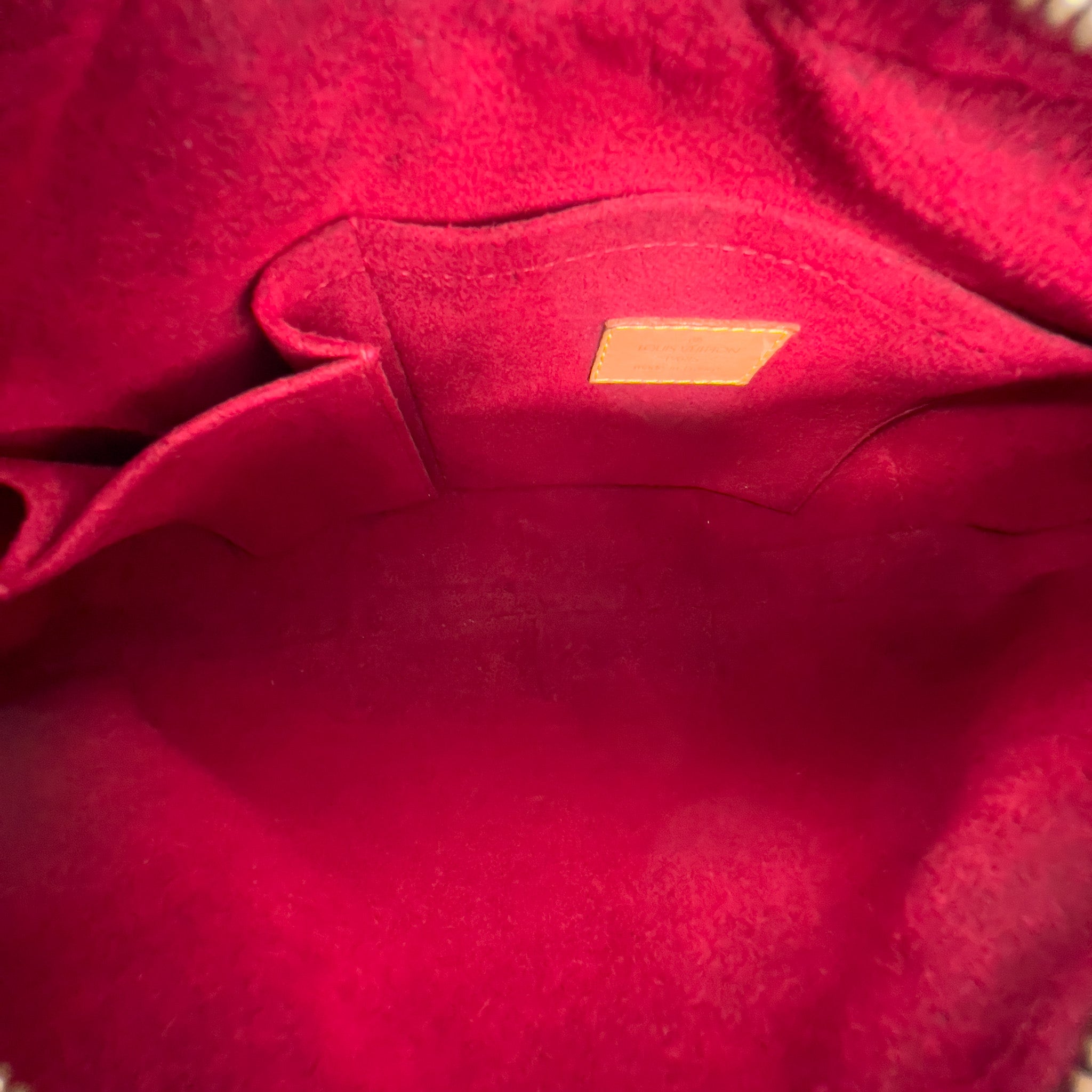 Monogram Croissant MM