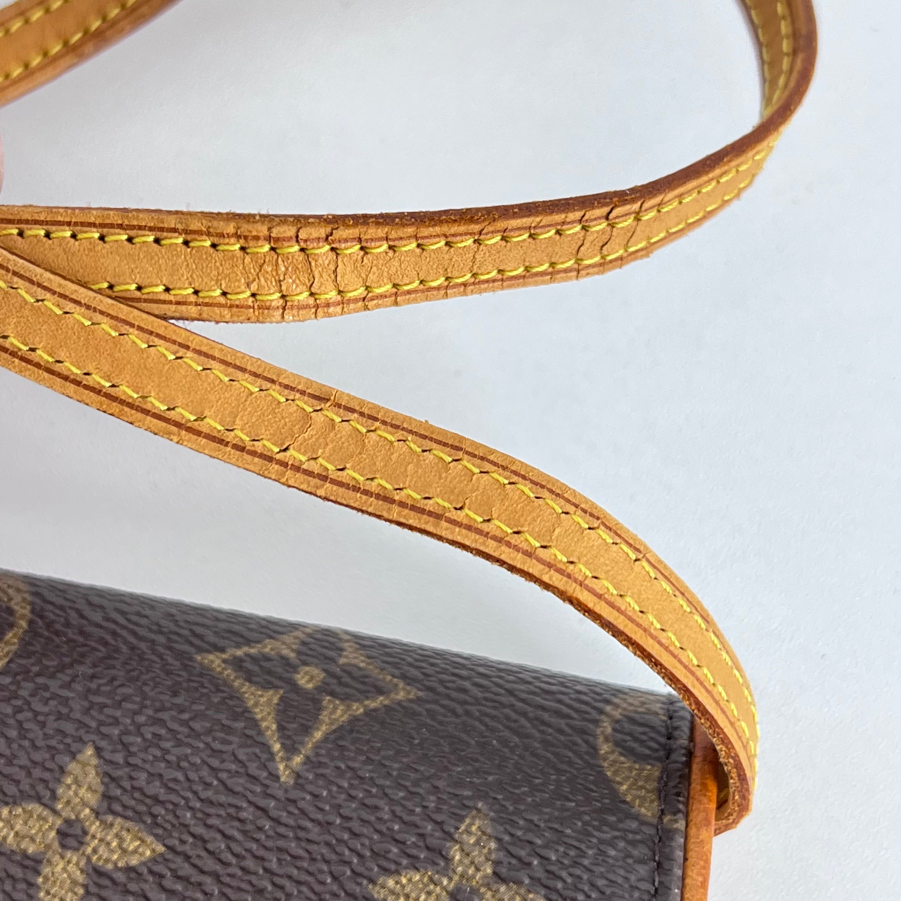 Monogram Pochette Twin GM
