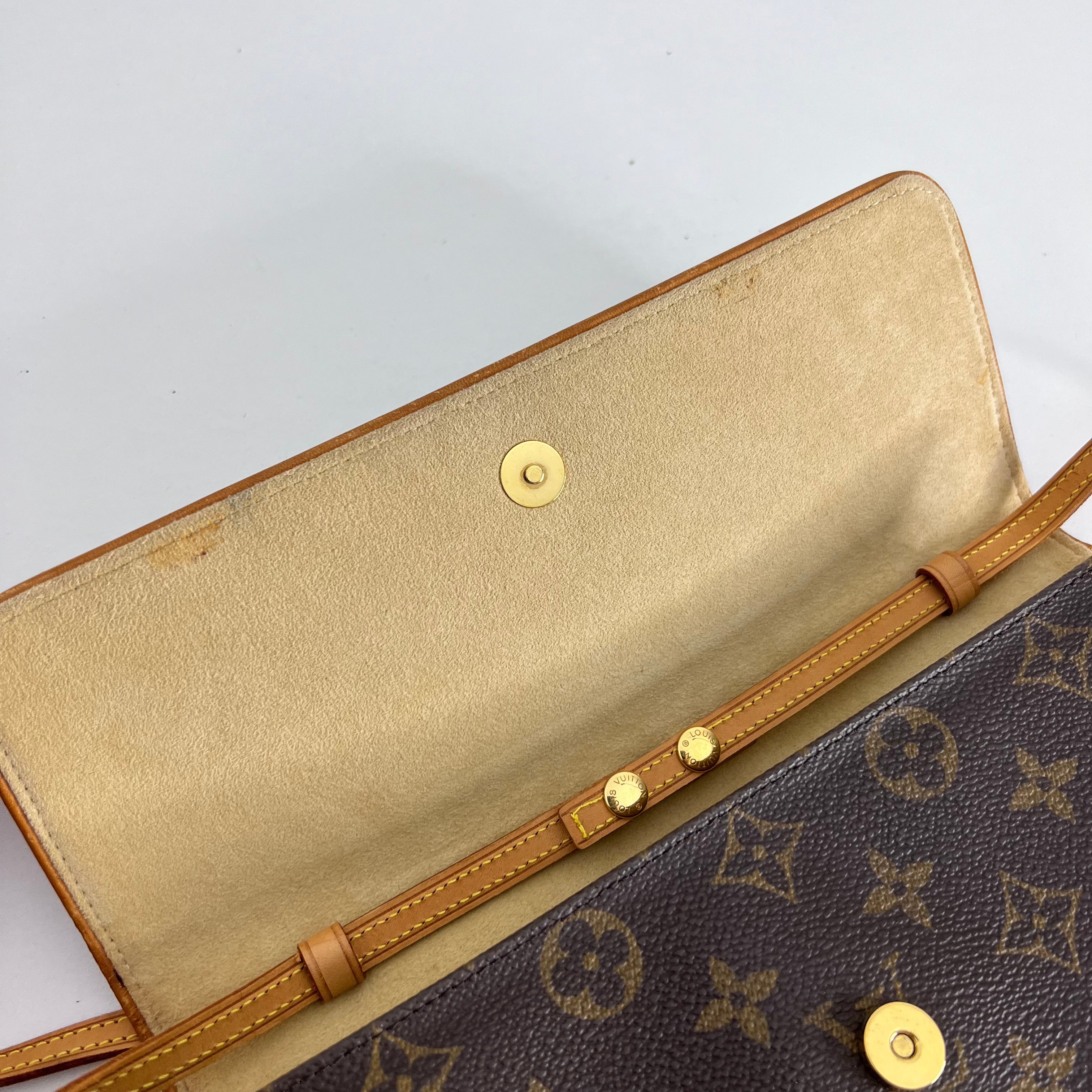 Monogram Pochette Twin GM