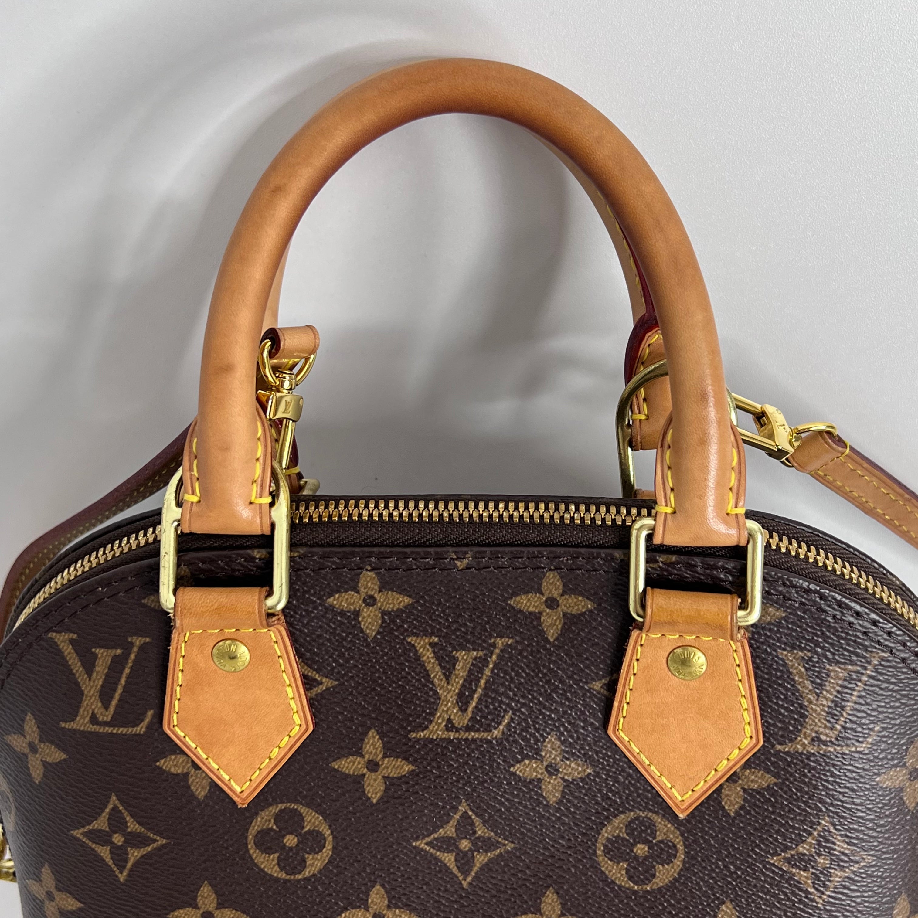 Monogram Alma BB