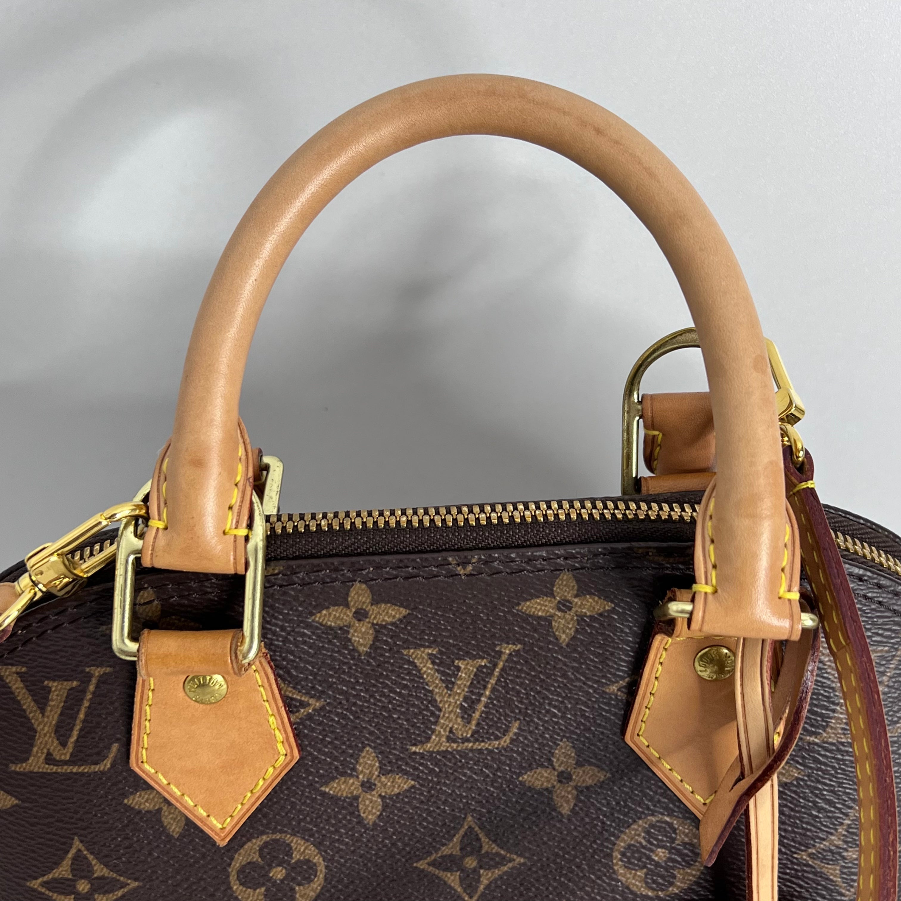 Monogram Alma BB